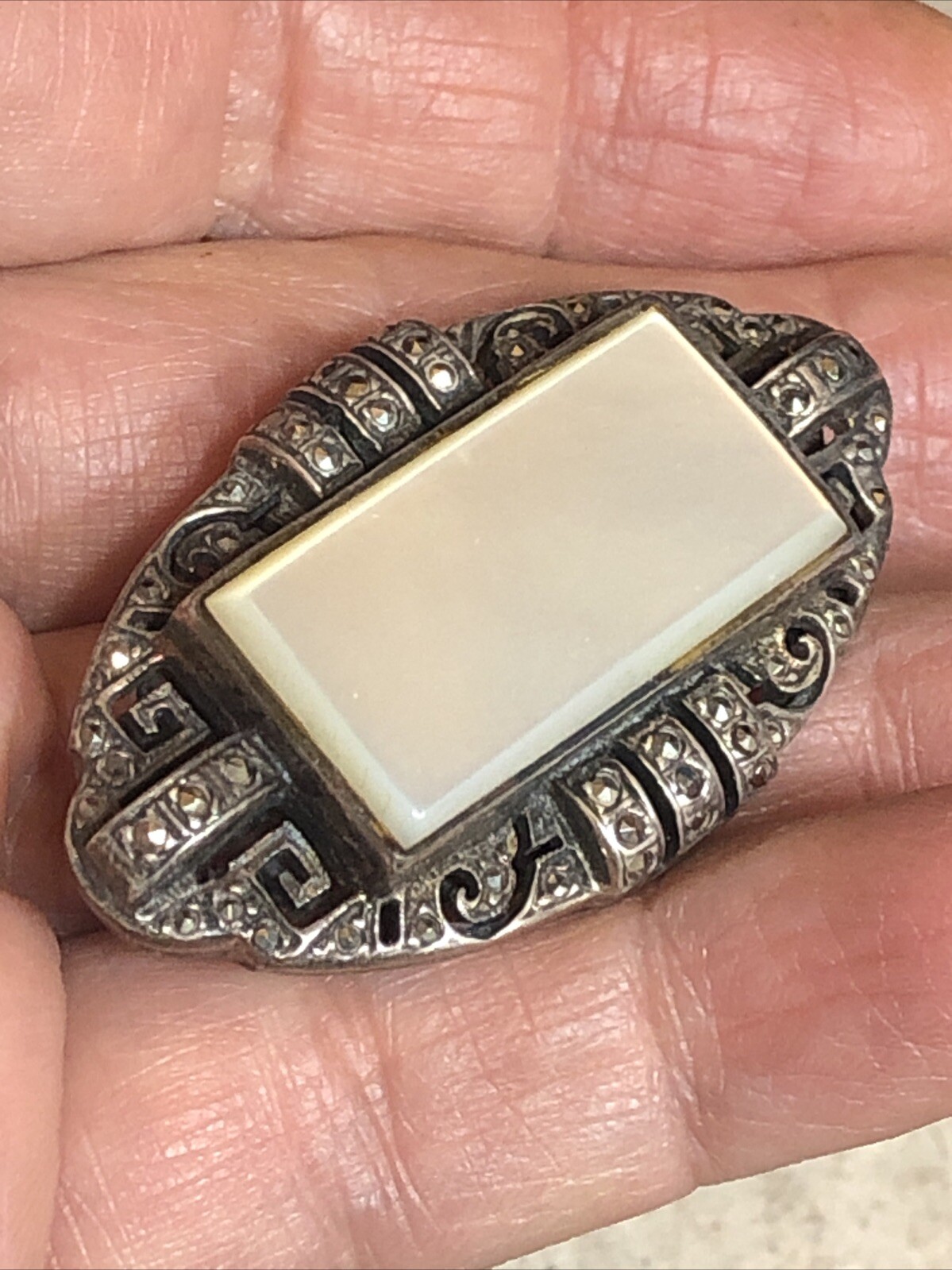 22. Art Deco Sterling Silver 925 MOP Marcasite Shadow Box Throat Pin 45mm, 17.3g