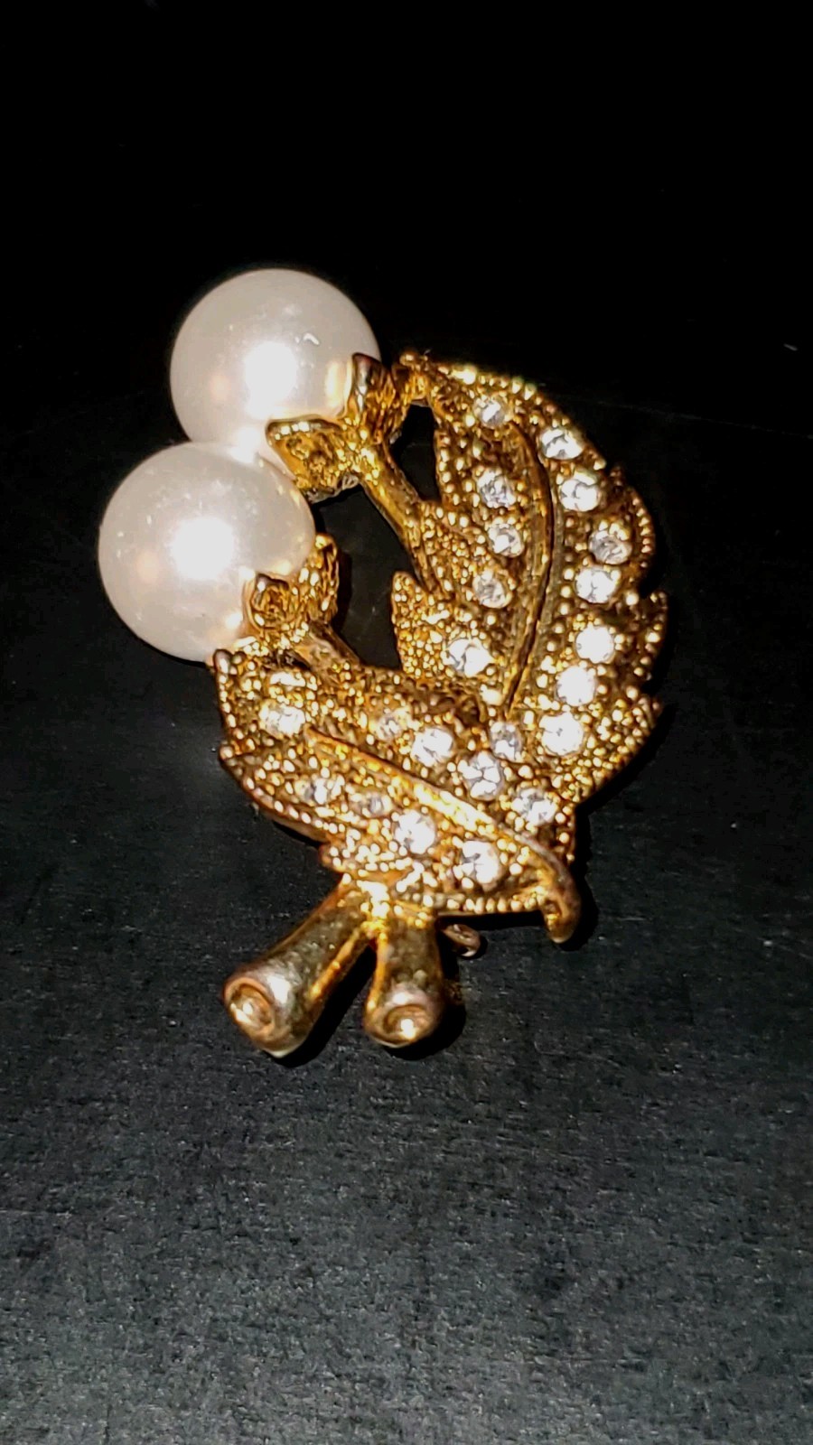 Vintage Goldtone Pin Faux Pearl and Rhinestone Leaf Shape Brooch 1 1/2 inch EUC