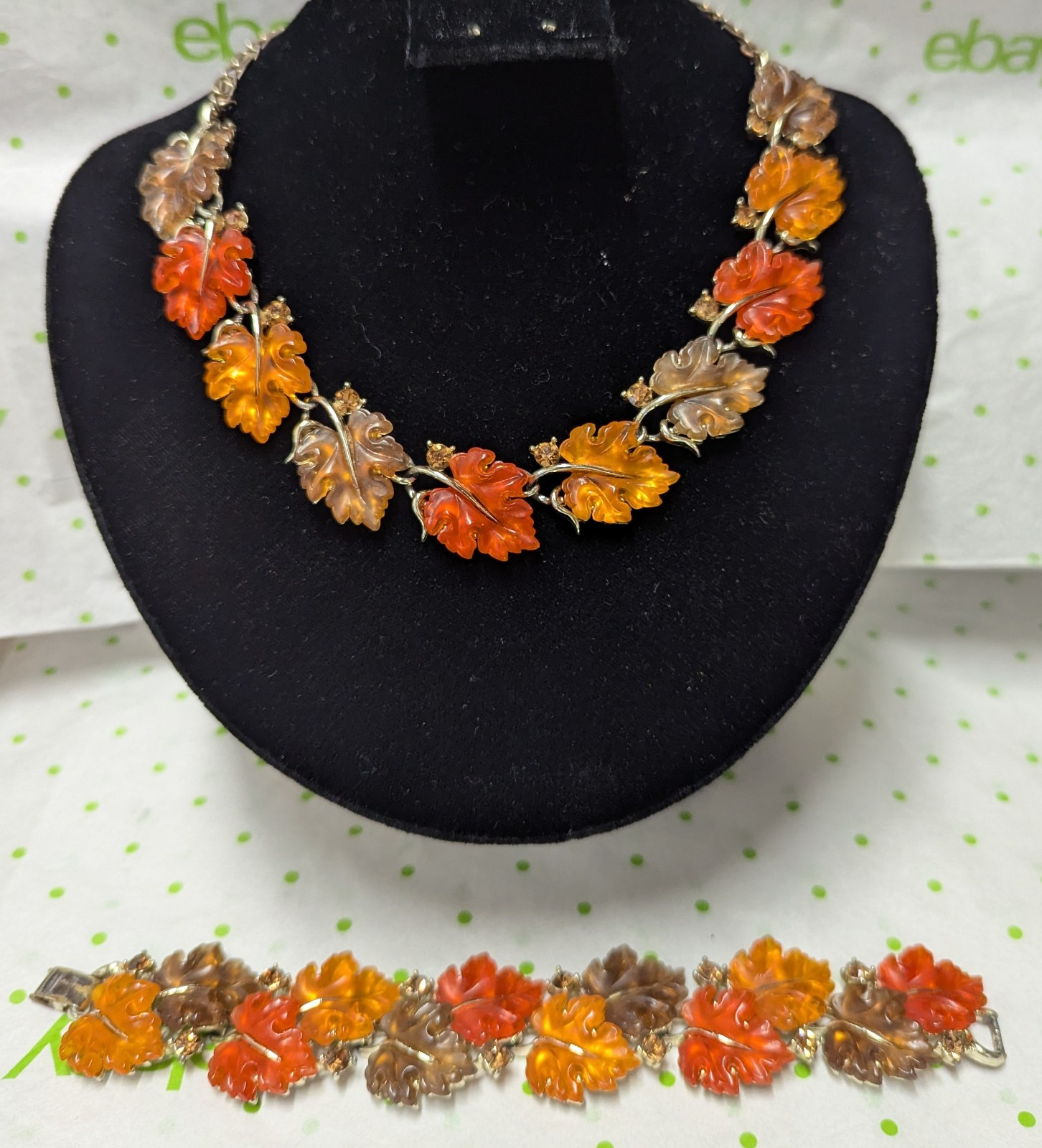 Lisner Leaf Lucite Bracelet and Necklace Goldtone Fall Colors