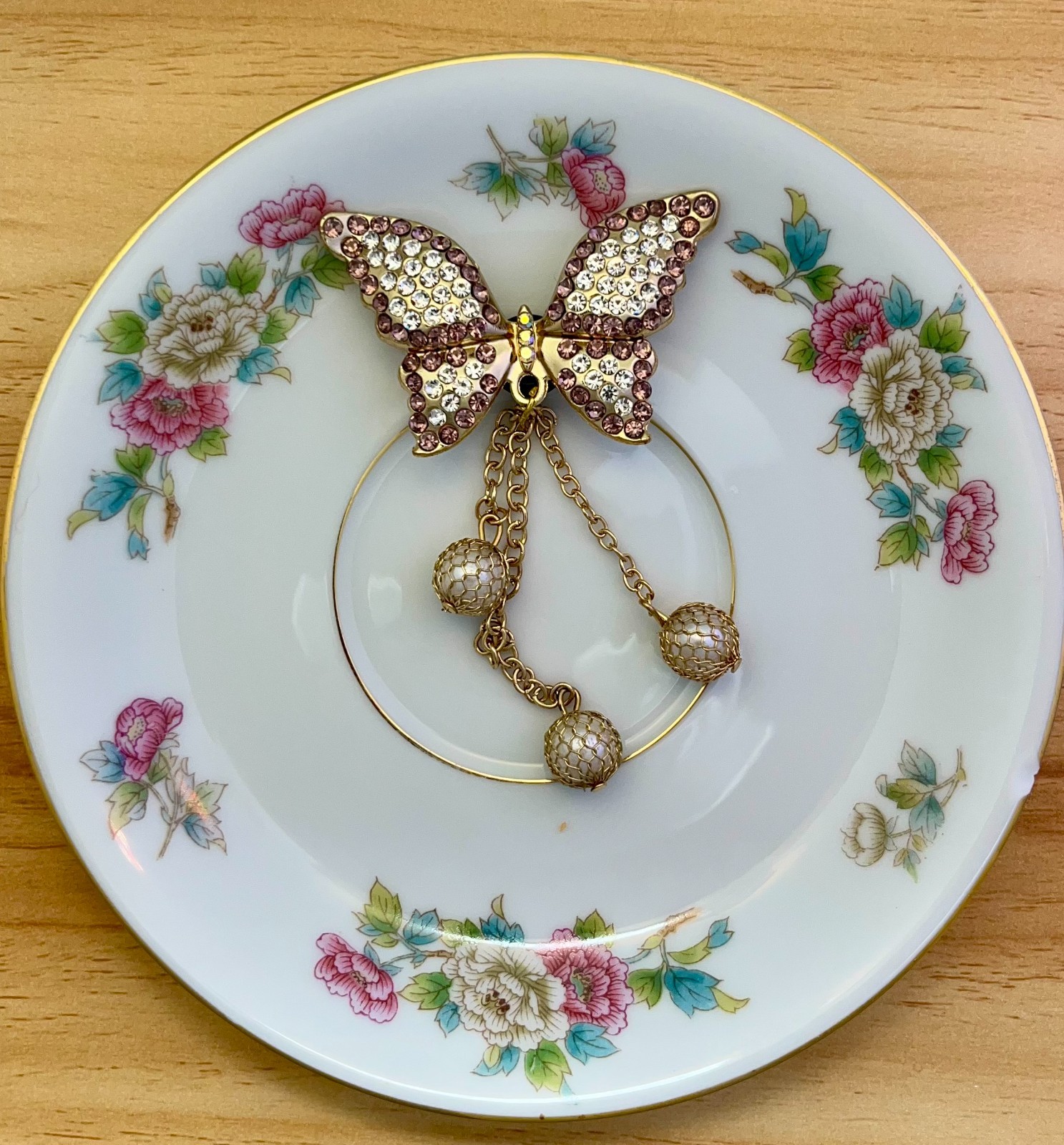 Gemstone butterfly trinket with dangling caged pearls
