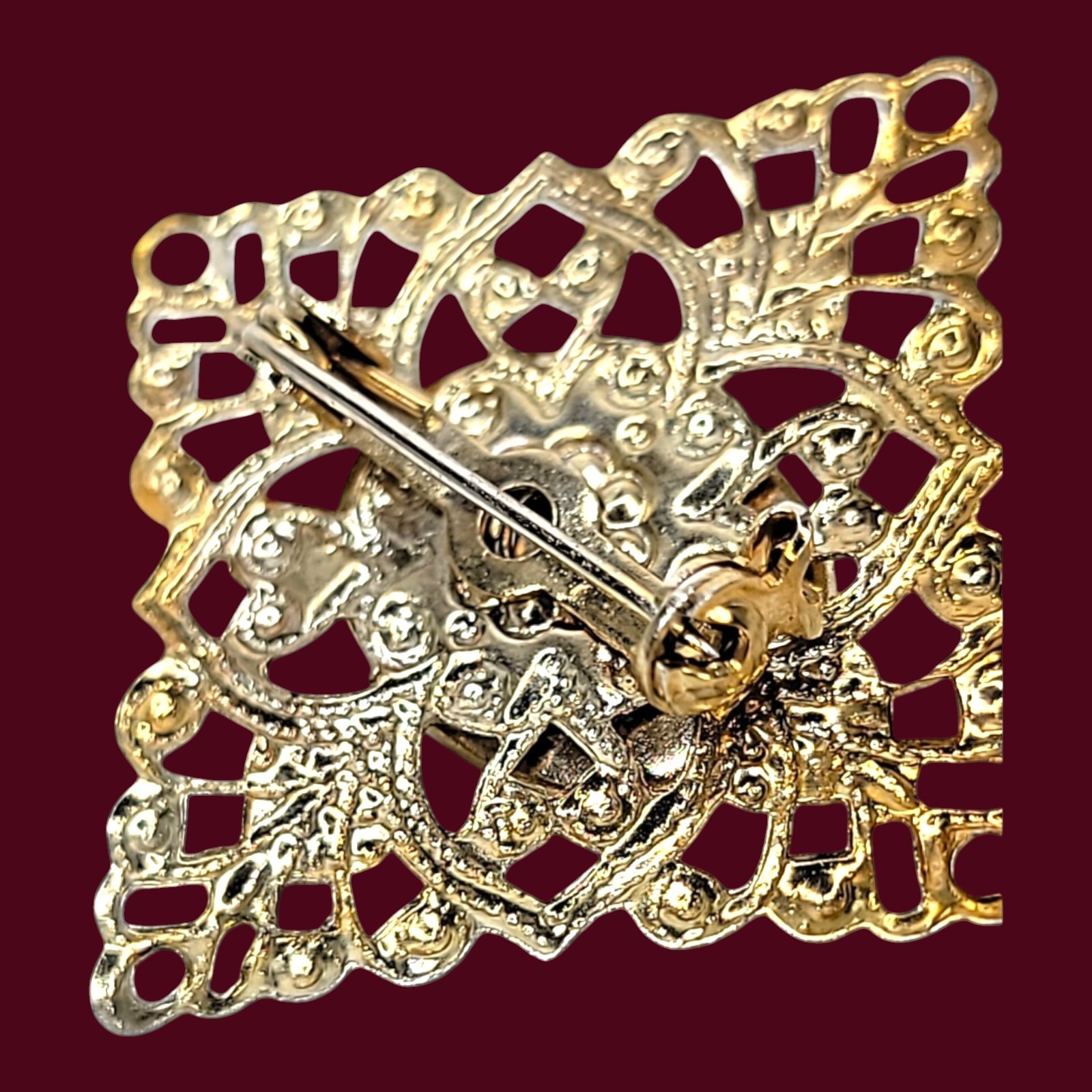 Filigree Brooch Pin Vintage Large Oval Simulated Pearl Gold Tone Diamond Shape