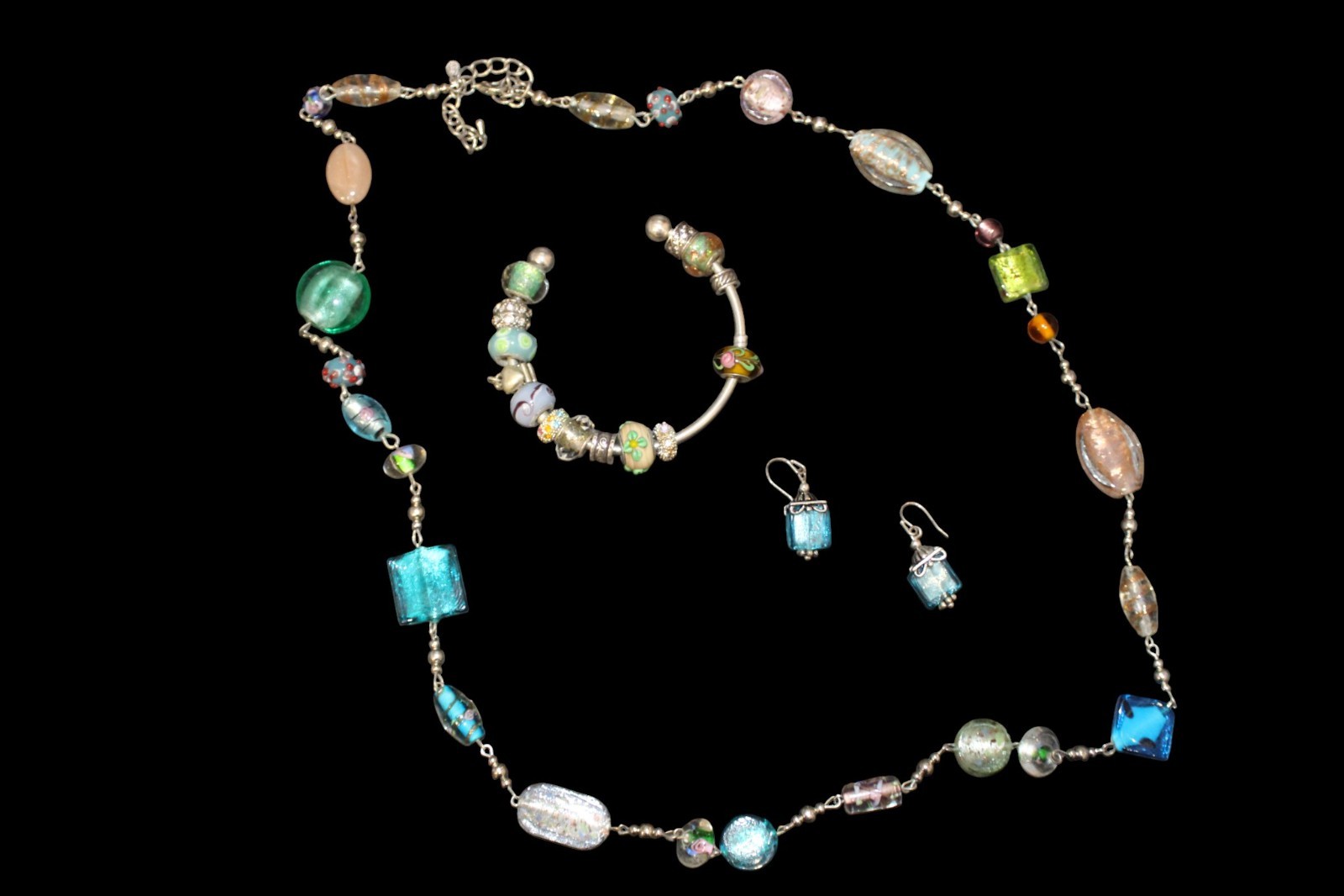 Jewelry Lot VTG Fashion 4 Pc Set Crystals Charms Bracelet Necklace Earrings