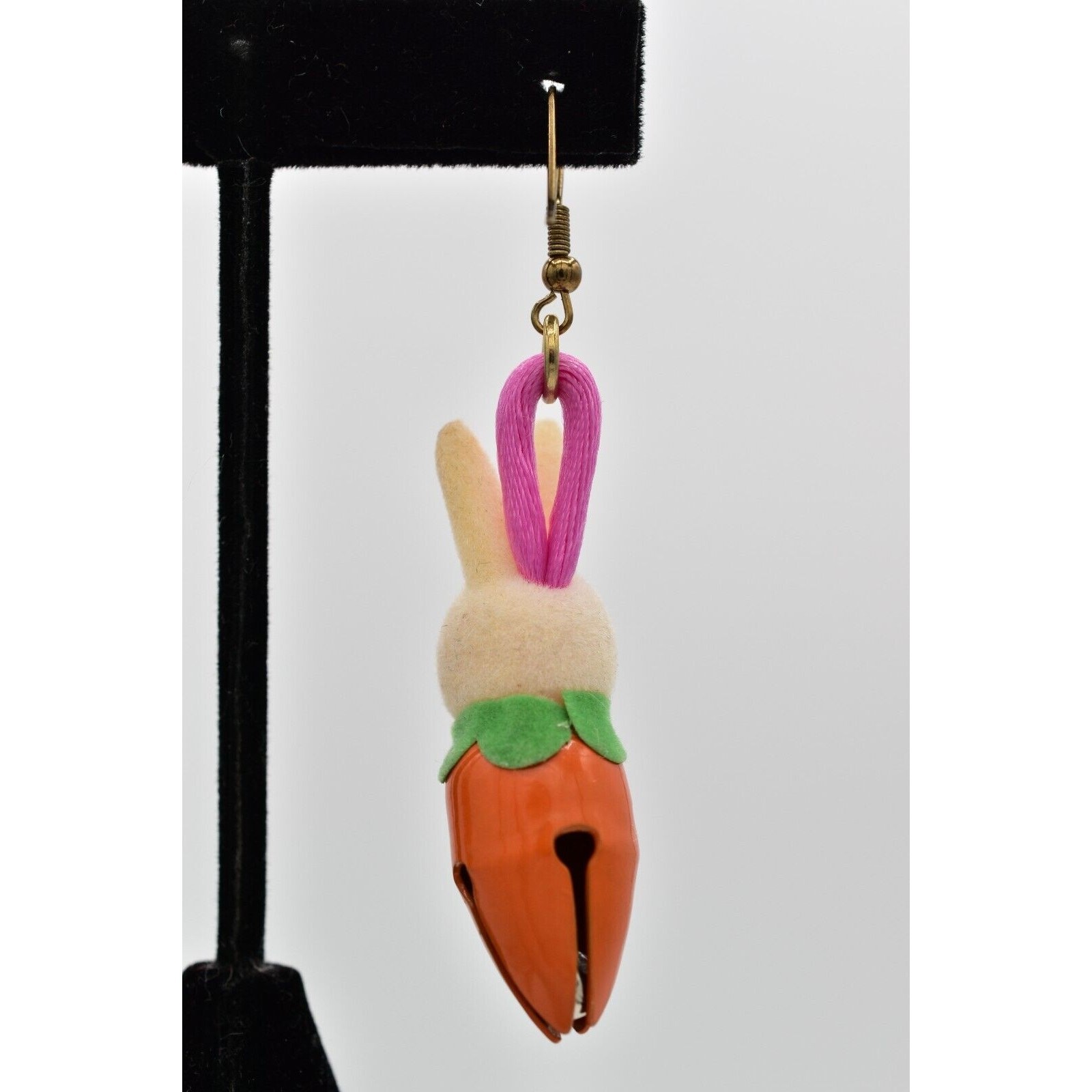 Vintage Easter Bunny Earrings White Velvet Rabbit Carrot Bell Dangle 1980s 9D