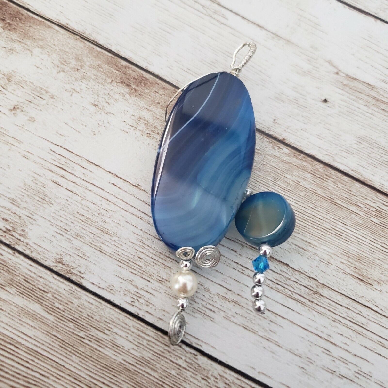 Vintage Pendant – Blue Tones with Silver Tone Detail – No Chain Included