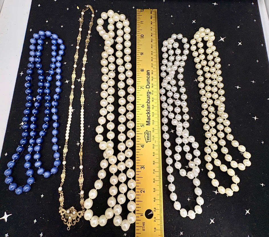 Vintage Faux Pearl Necklaces Lot Of 5 Different Sizes & Colors