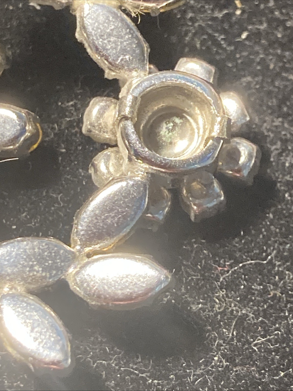 Rare c1950s Austria Crystal Clear Rhinestones Flower Burst 1.53″ Brooch Pin Old