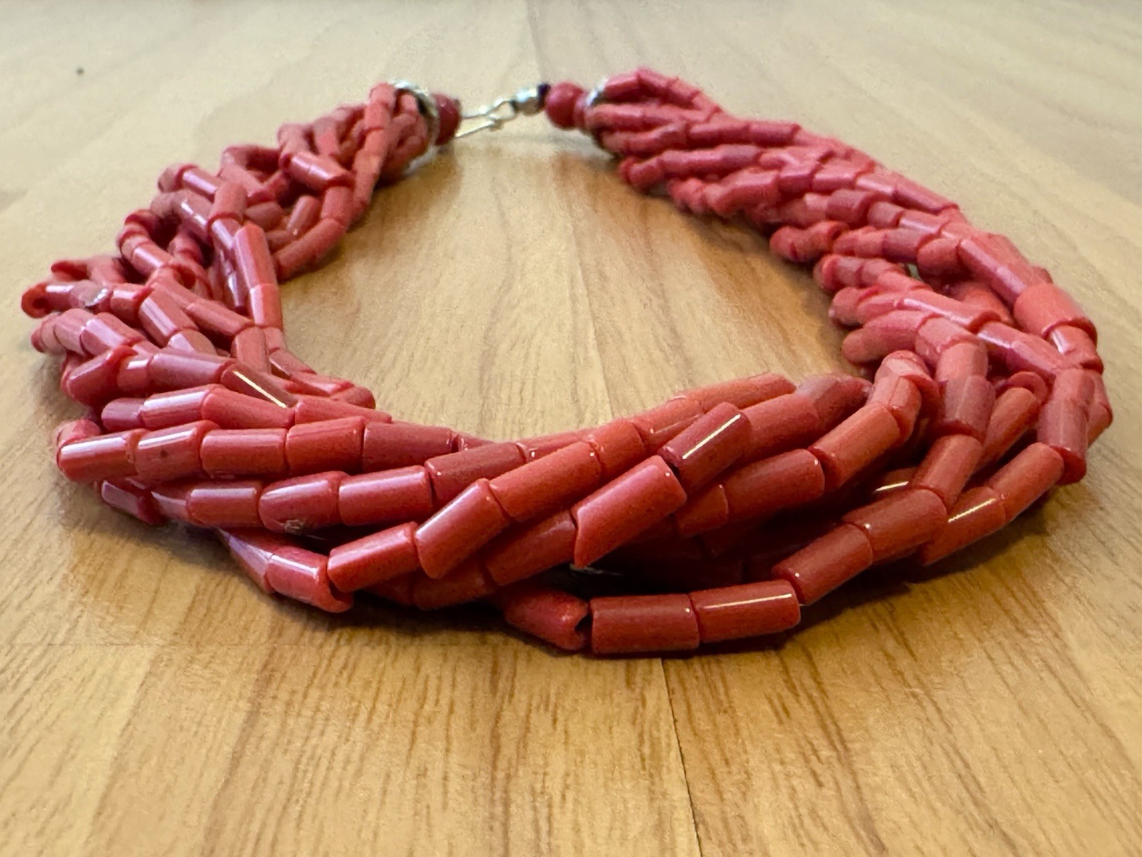 Gorgeous multi strand ethnic style barrel shape sherpa coral necklace 22”inch