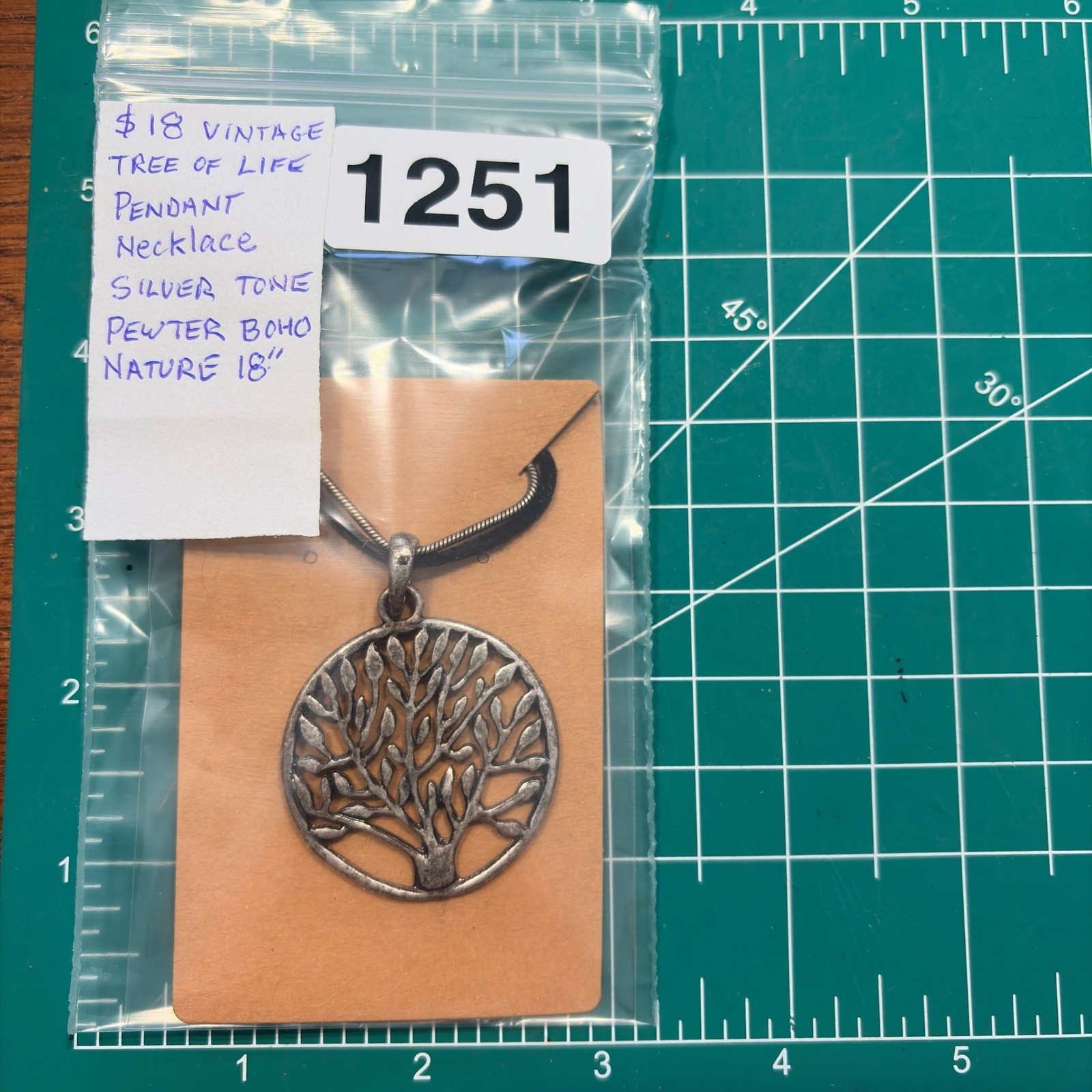 Vintage Necklace Vintage Tree of Life Silver Tone Pewter Boho Nature 18″ Earthy