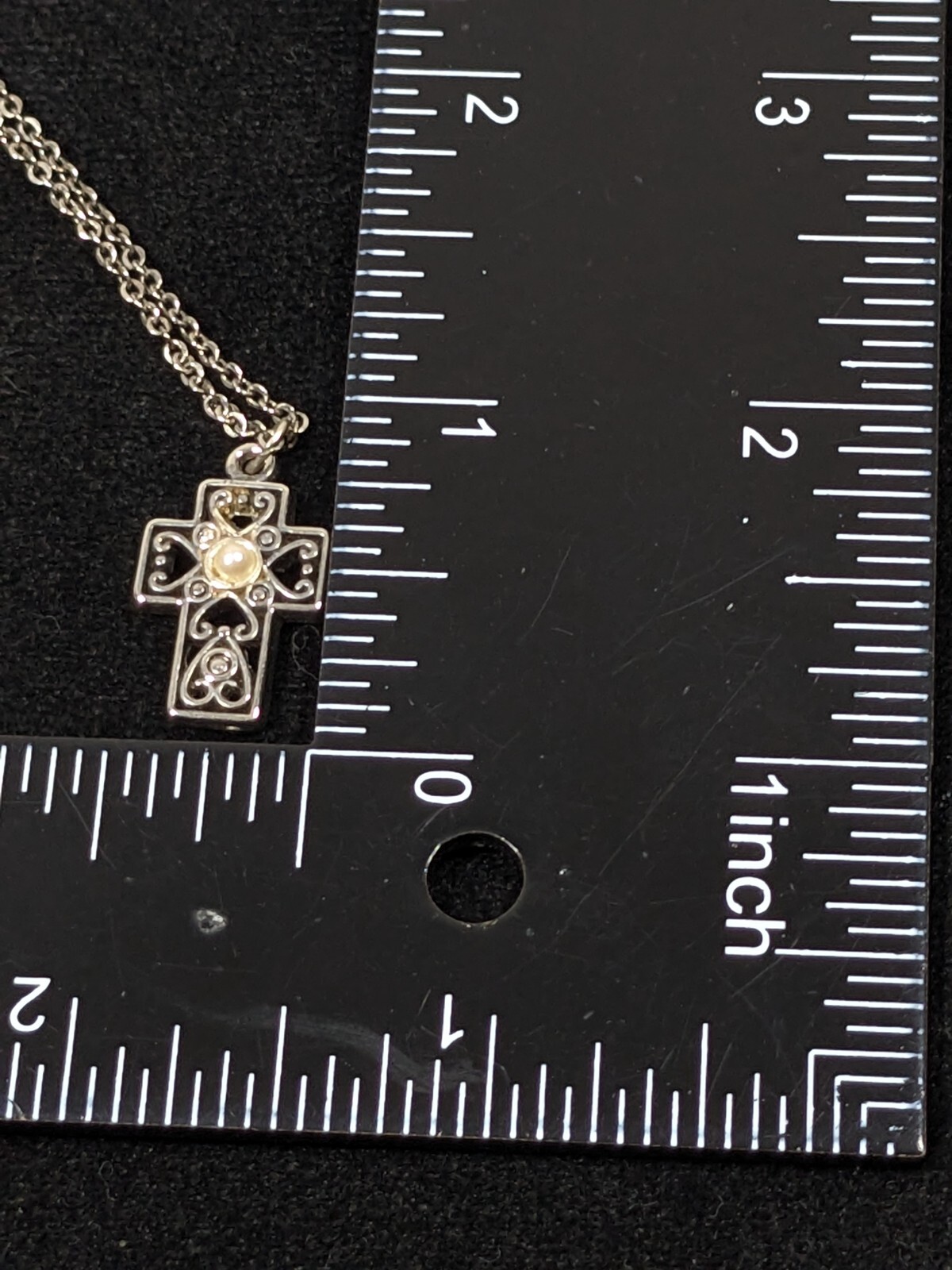 Vintage Silver Tone Open Work Ornate Faux Pearl Pendant Necklace 16 inch
