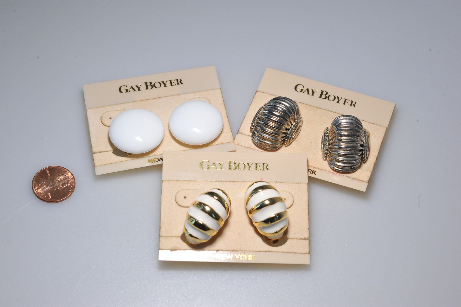 Vtg Gold silver Tone Gay Boyer Clip On Earrings retro style not signed BB18
