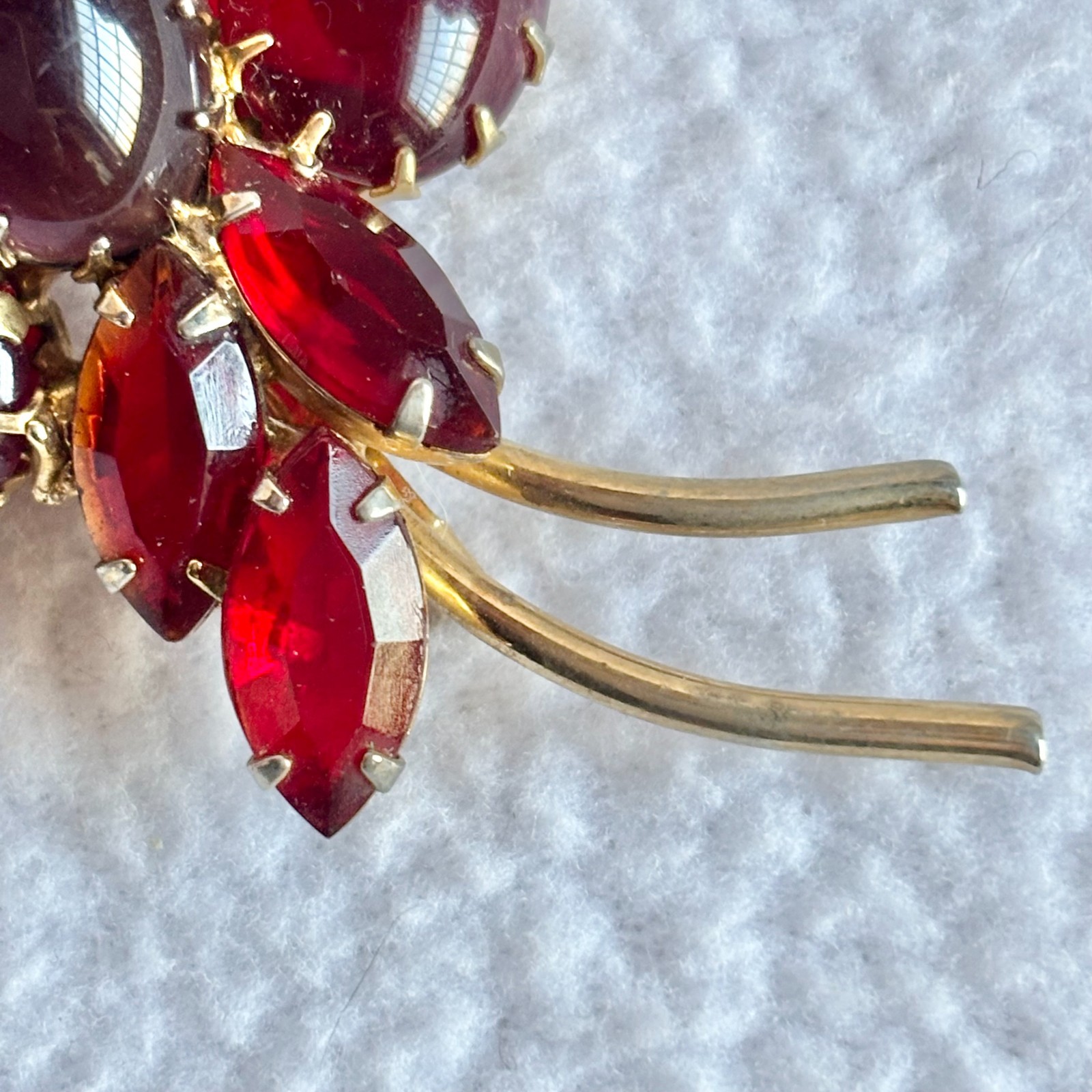 Vintage Weiss Brooch Purple Pink Red Cabuchon & Marquise Stones