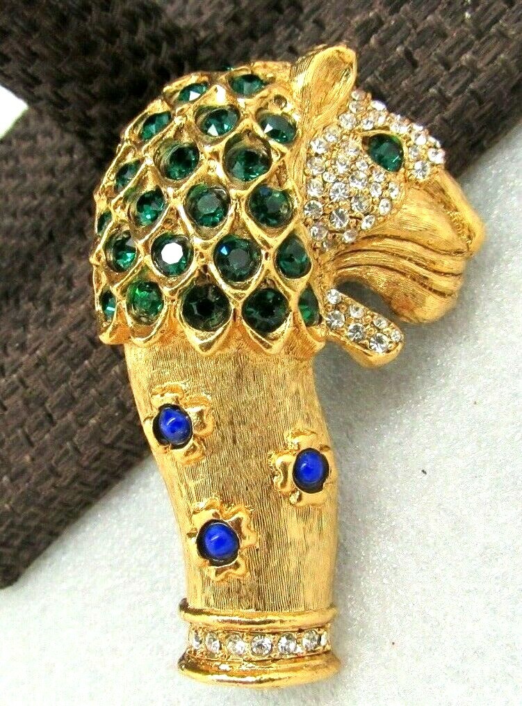 KENNETH J LANE BLUE LAPIS CABOCHON EMERALD CRYSTAL LION MANE BROOCH PIN MADE USA