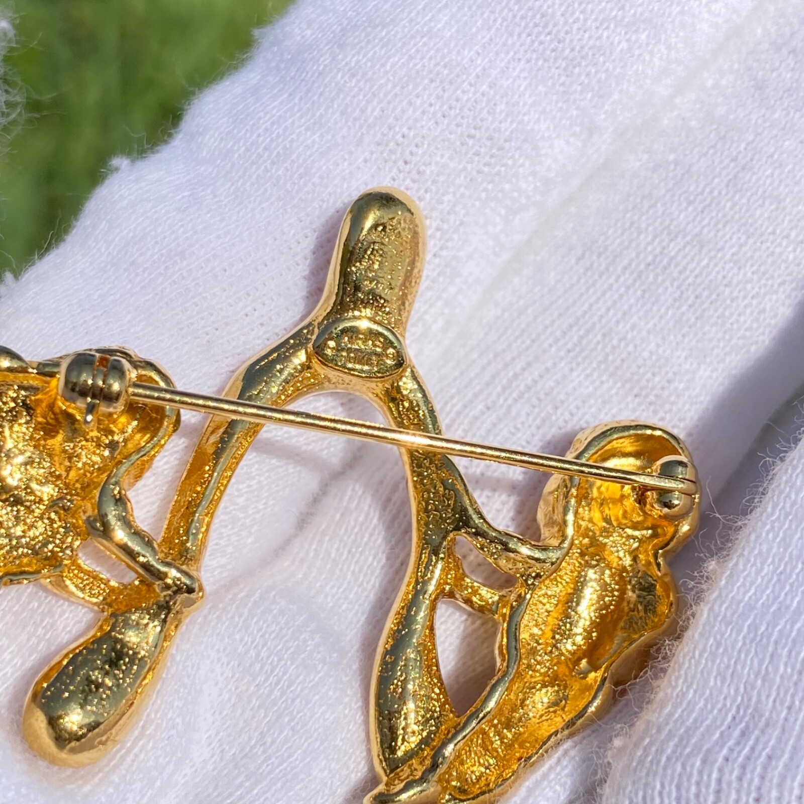 Sparkling Kirk’s Folly Signed Gold Tone Angel Cherub Wishbone Brooch Pin