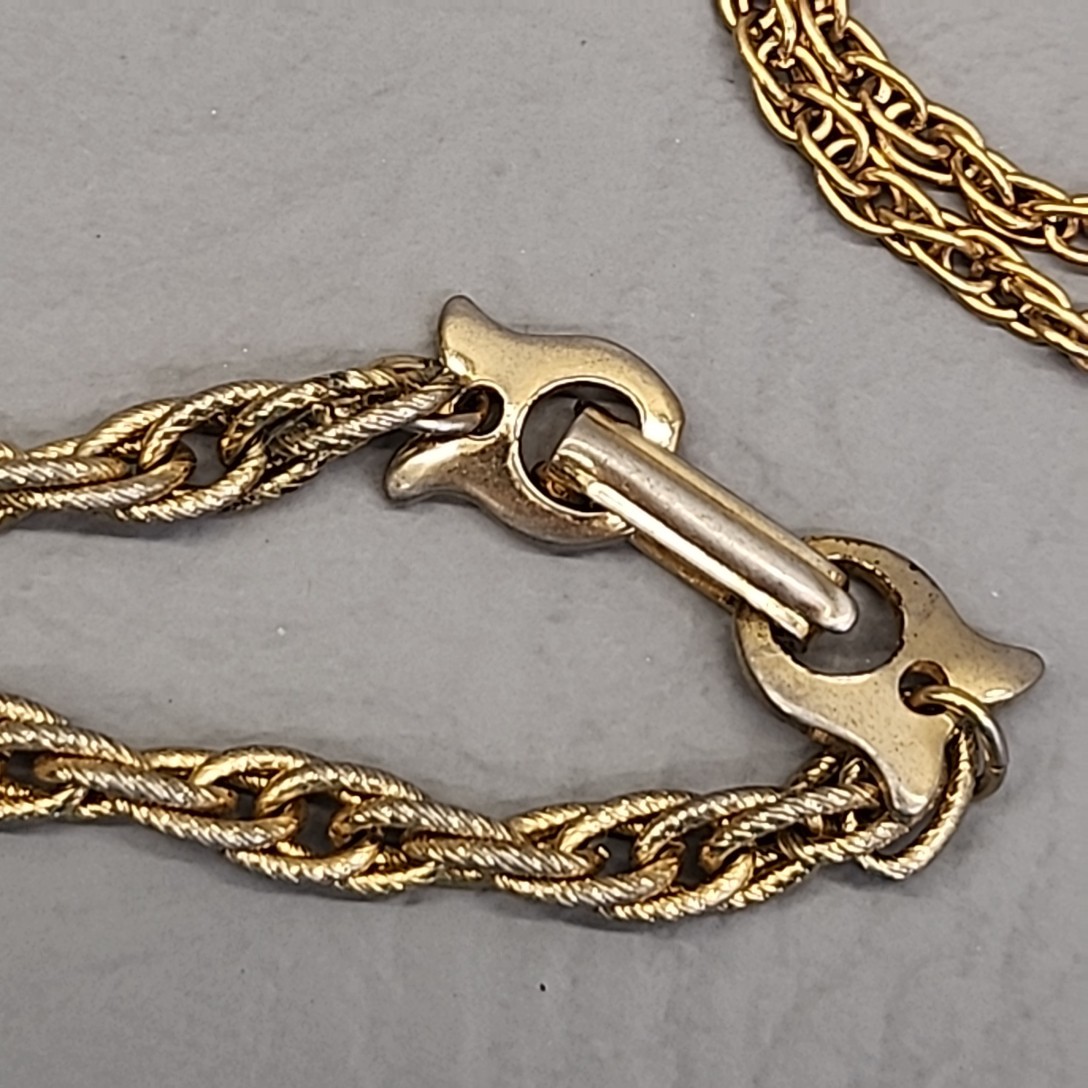 Vintage Chain Necklace Lot of 3 Gold Tone Heart Medallion Tassel 20-35″ Has Wear