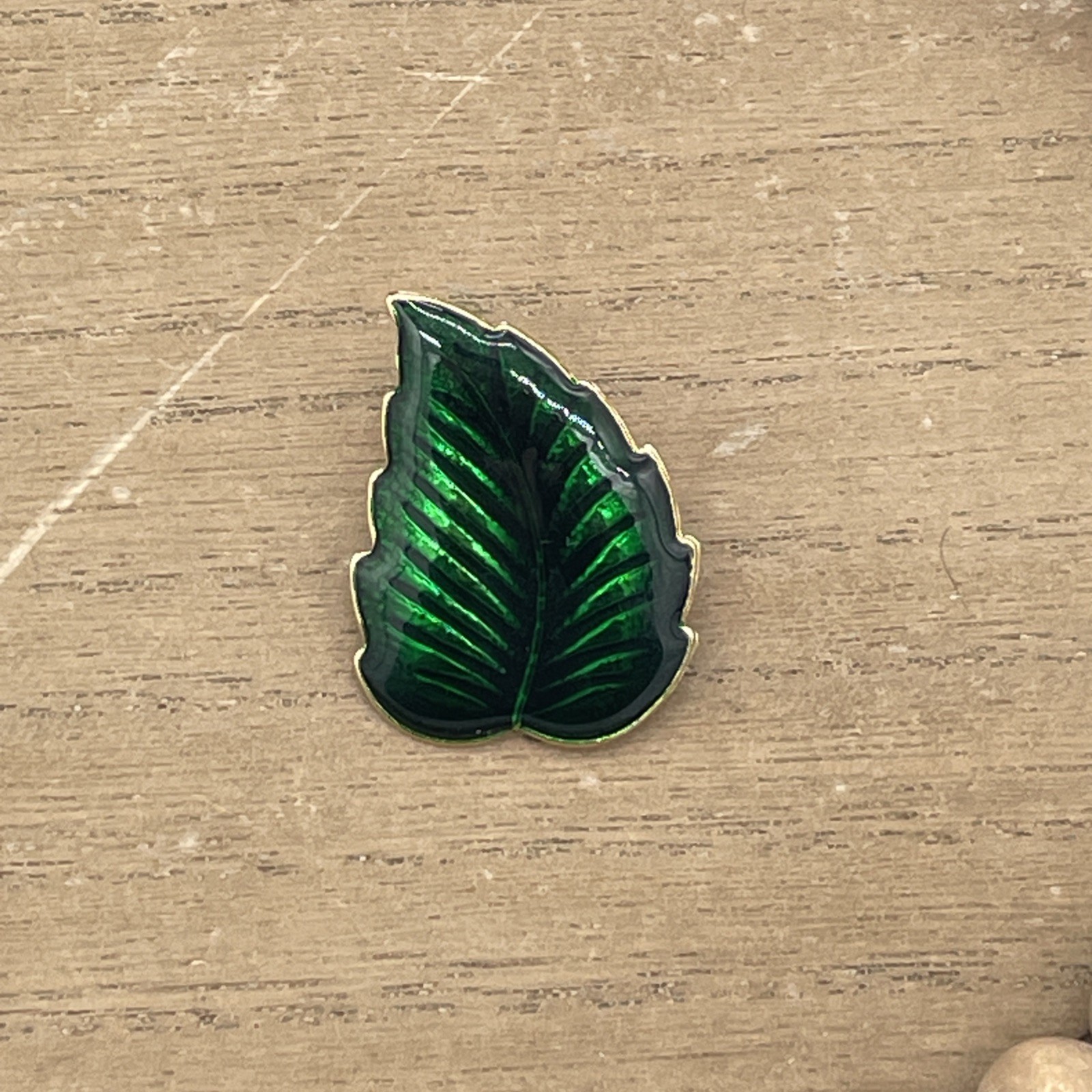 Vintage Dark Green Leaf Shaped Earrings With Clip-On Closure & Gold Colored Back