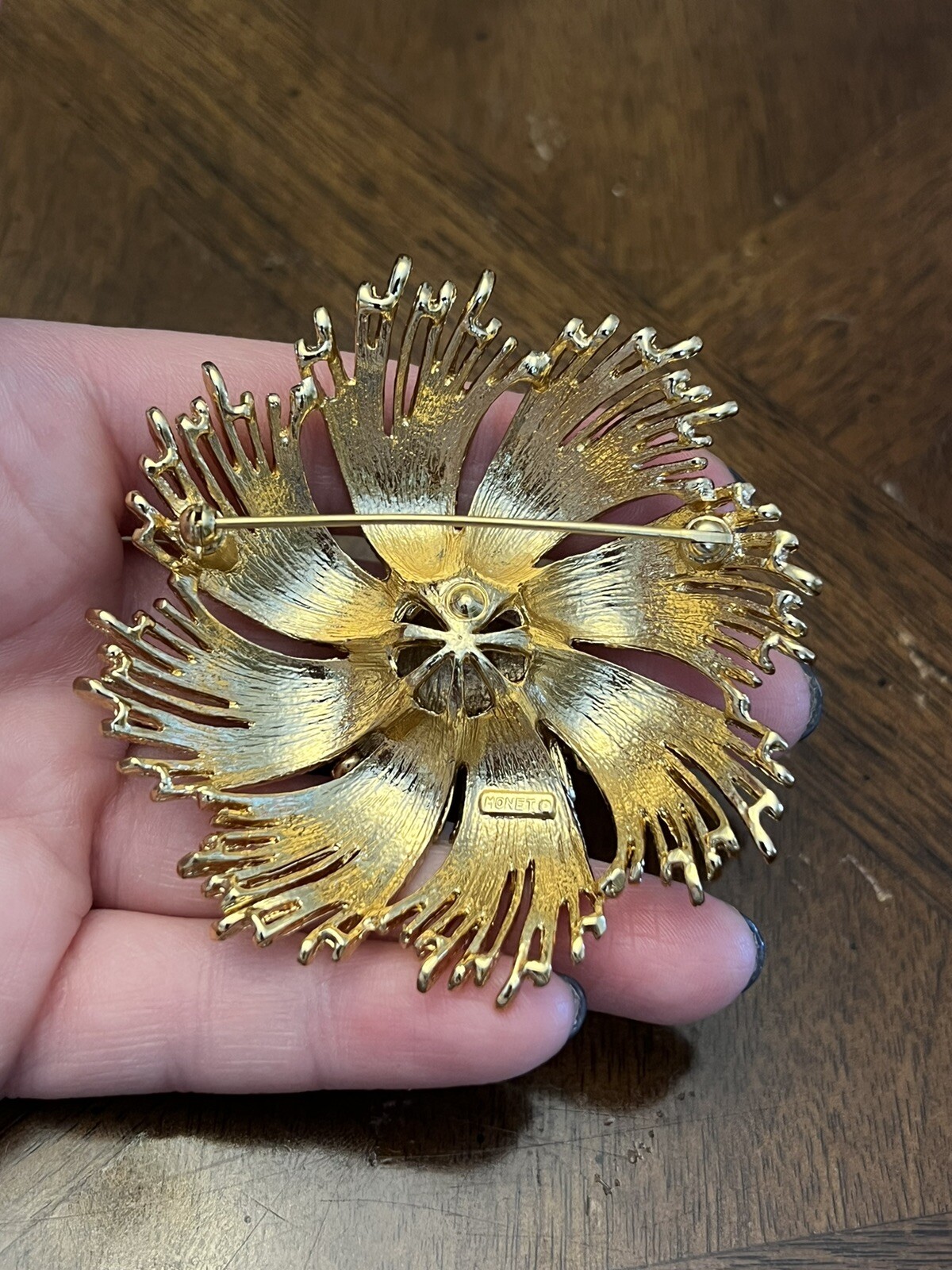 Vintage Monet Round Cluster Statement Brooch Textured Gold Tone Signed Nice!