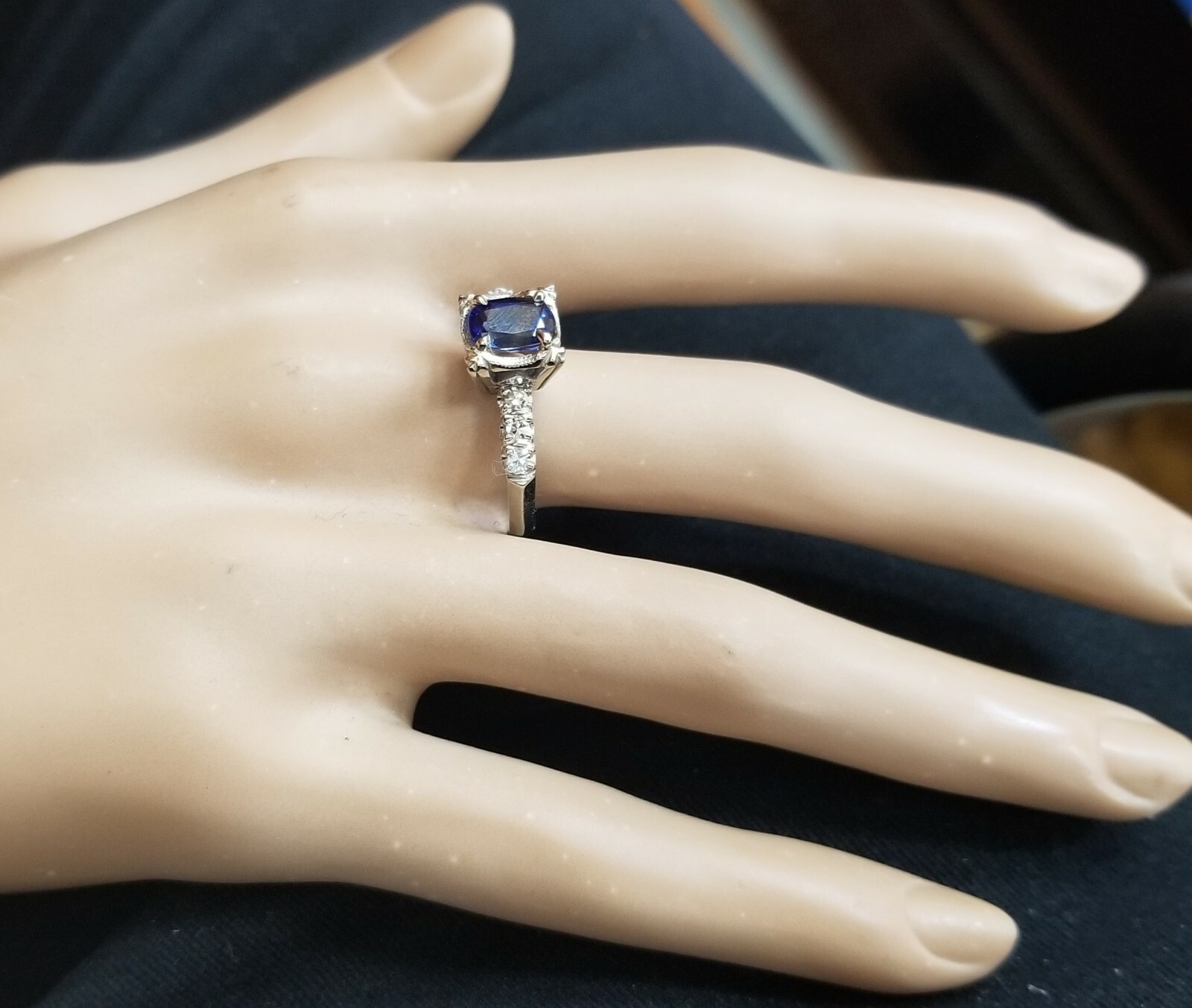 Vintage 14k White Gold Engagement Ring 1.52ct Natural Untreated Blue Sapphire