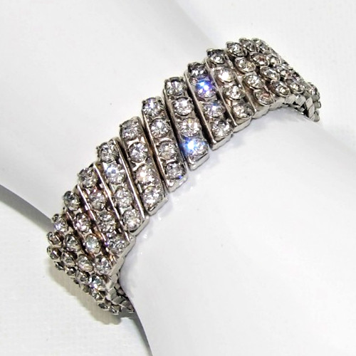 Vintage Mechanical Expanding Rhinestone Sweetheart Bracelet USA Fits 5″ to 6.75″