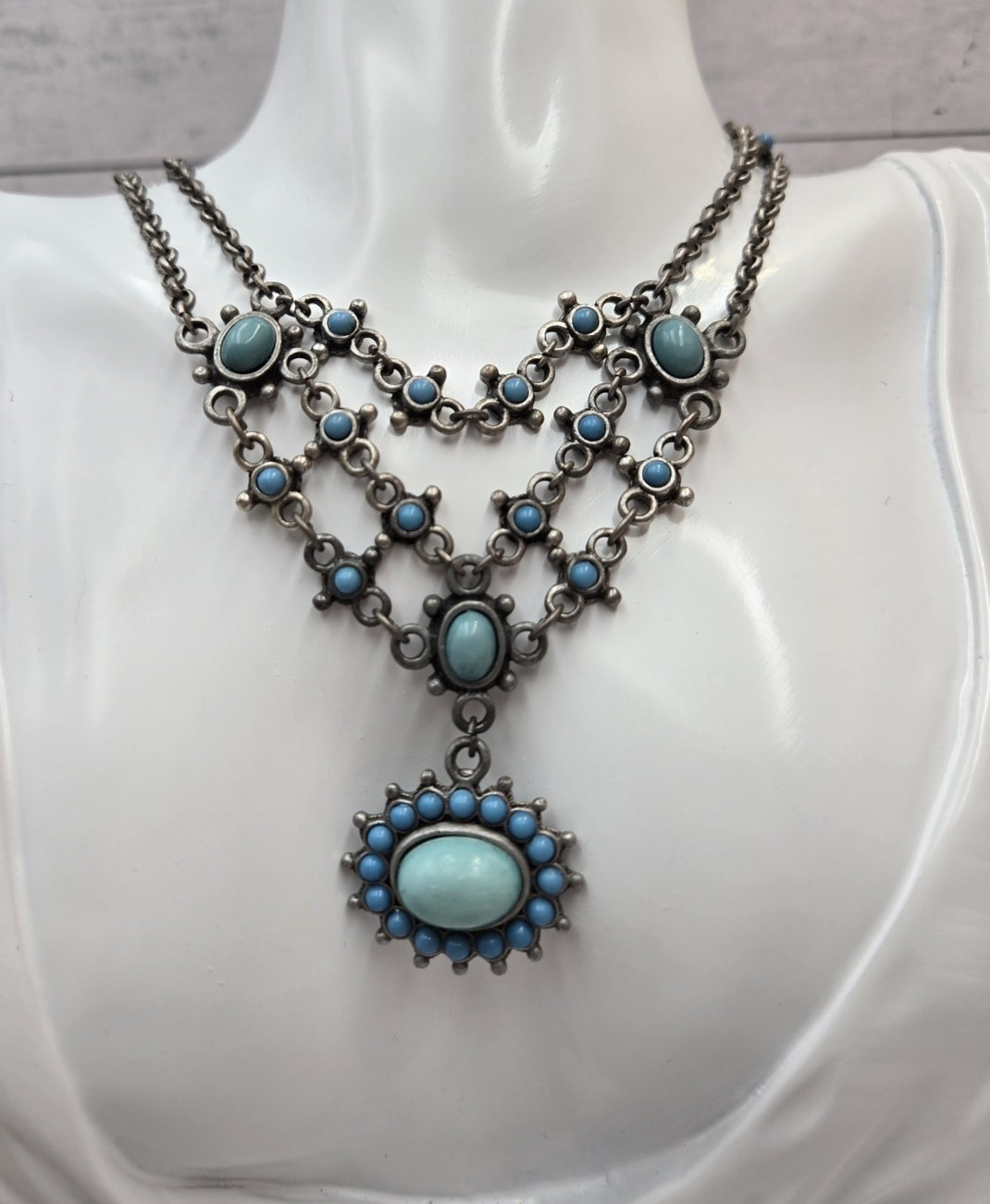 Vintage NR Silver Tone Faux Turquoise Bib Festoon Pendant Necklace festival boho