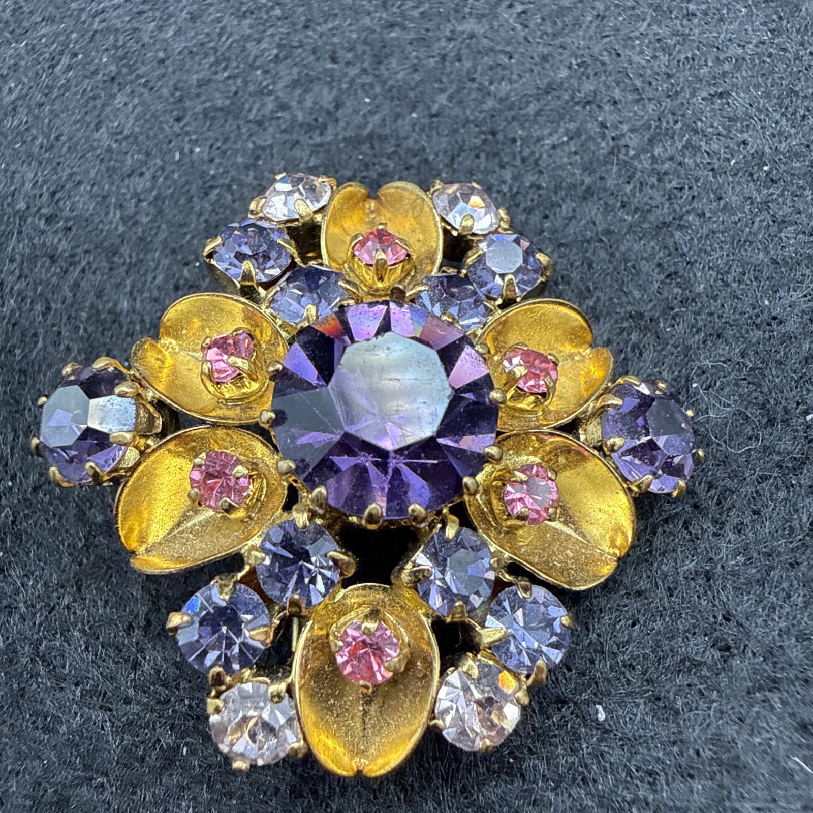 VINTAGE AUSTRIA SIGNED PURPLE AND BLUE RHINESTONE BROOCH