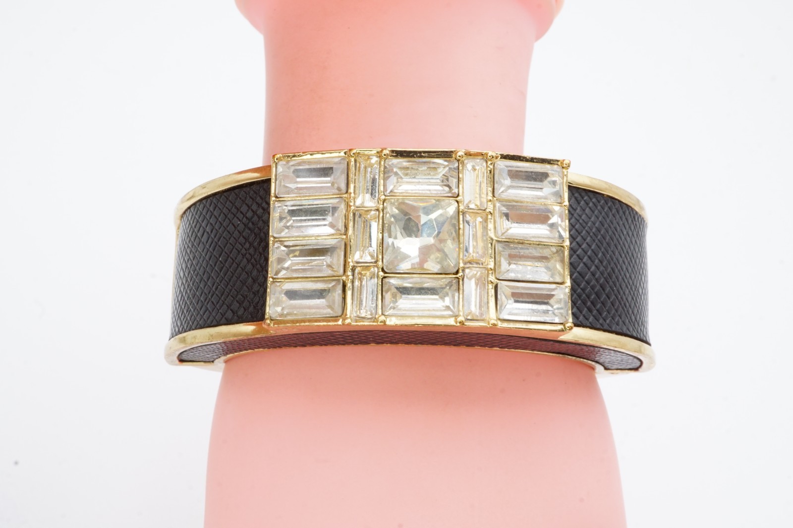 Vintage Bangle Bracelet Gold Tone Rhinestone Faux Leather 6.5″