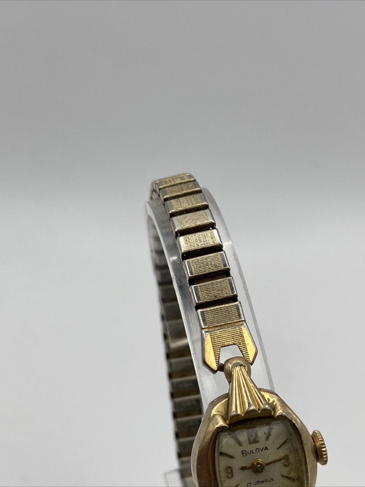 Vintage 1950’s Bulova Ladies Watch 17J Manual Wind 10K RGP Bezel – RUNS!