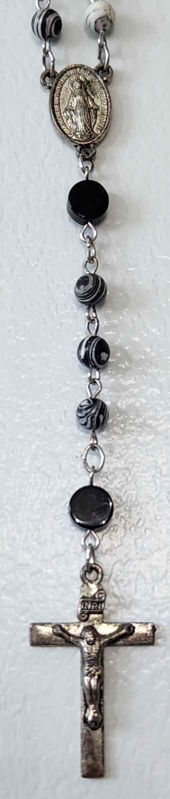 Vintage Italy Creed Sterling Silver Cross black white rosary pendant necklace