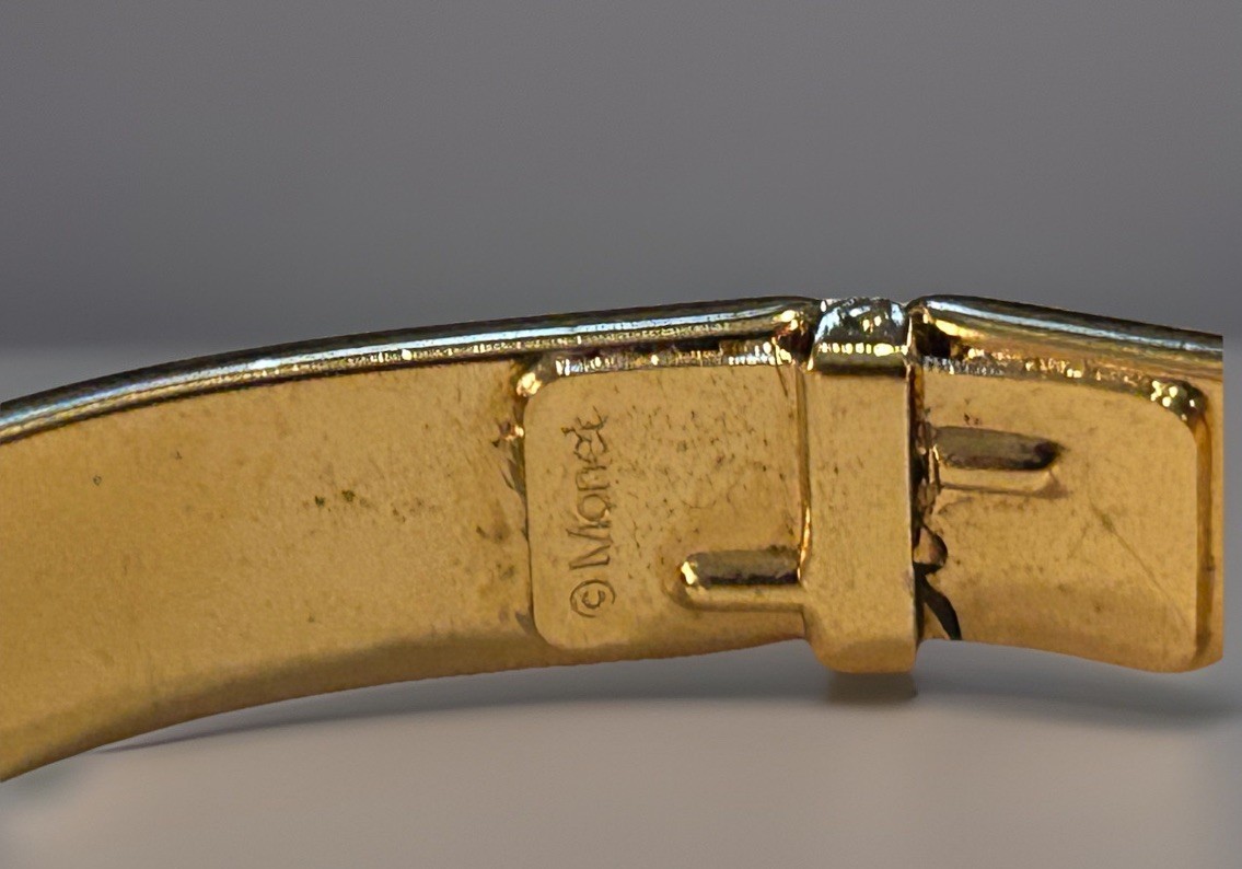 Vintage Monet Goldtone Gold Tone Textured Hinged Opening Bangled Bracelet SIGNED