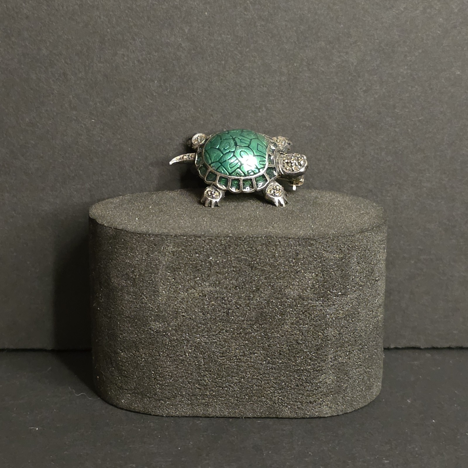 Turtle Rhinestone 925 Silver Pin 1 In Wide