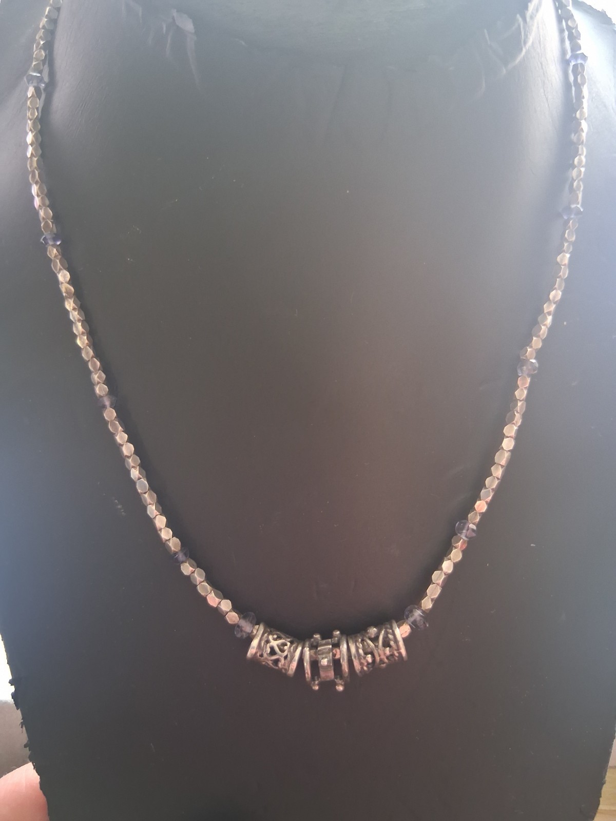 Sterling silver bead & amethyst chip accent bead necklace w/925 accent beads 17″