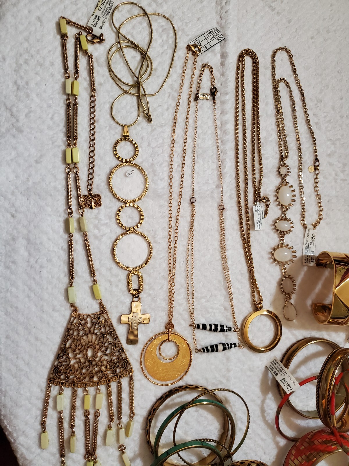 HSN VINTAGE MODERN MIXED JEWELRY LOT,6 NECKLACES 12 BRACELET