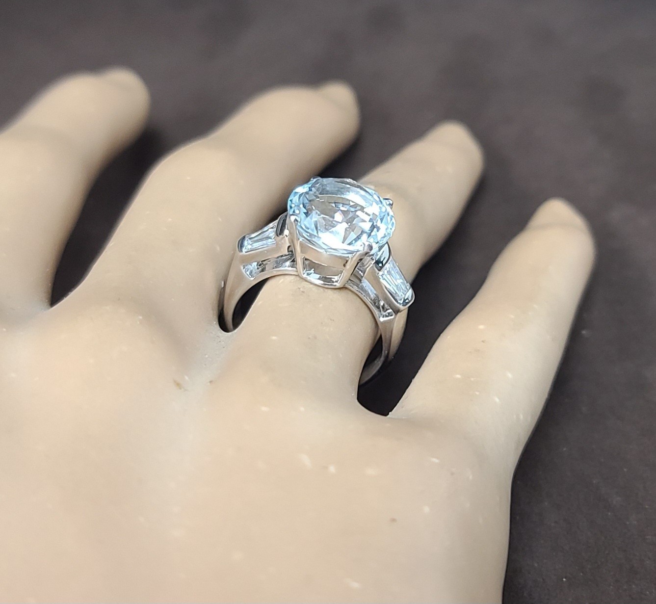 Vintage Platinum Engagement Ring 6.67ct. Natural Sky Blue Aquamarine Round Cut