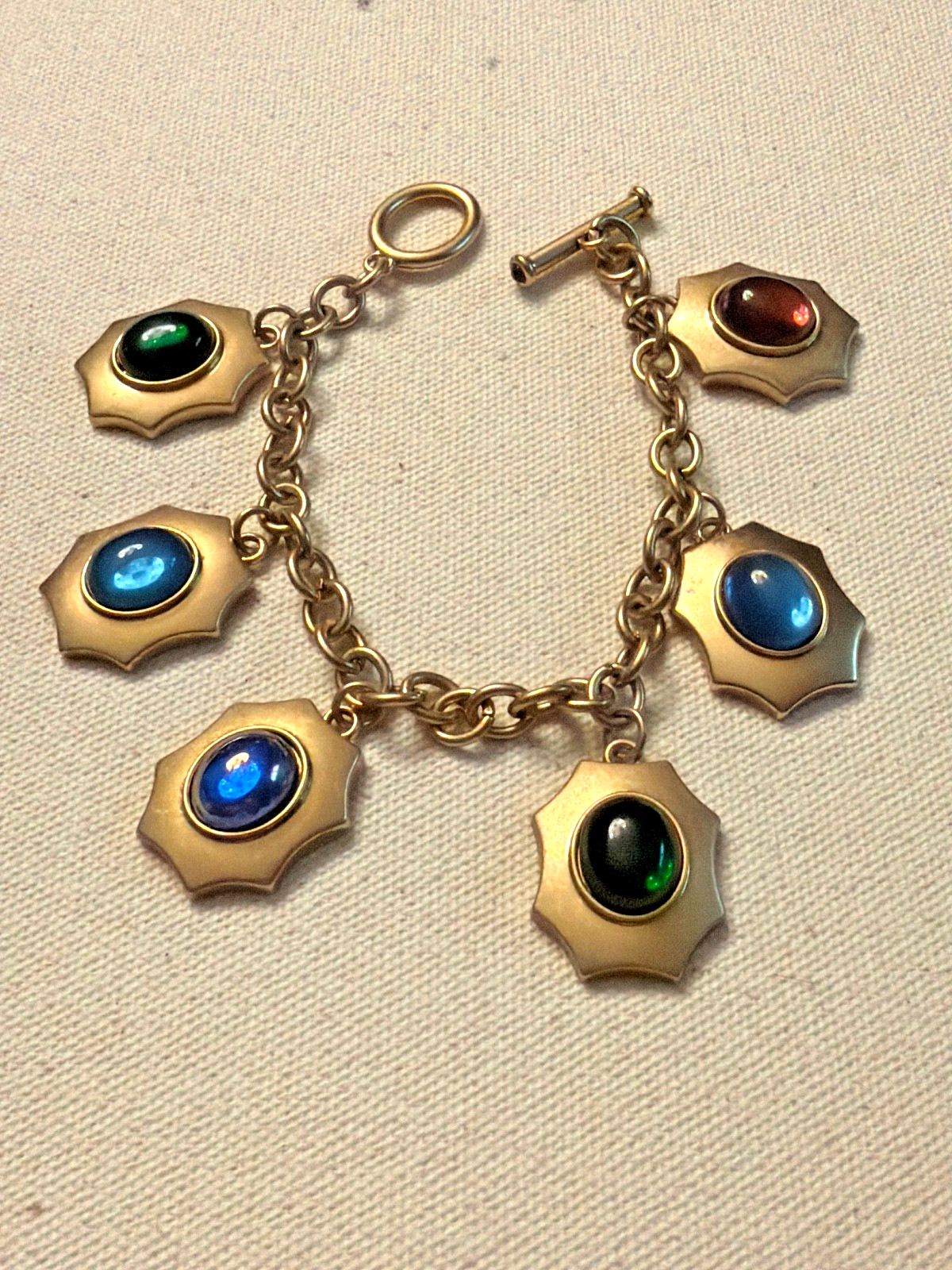 Vintage Lauren Ralph Lauren Gold Tone Cabochon Charm Bracelet W/ Toggle Closure