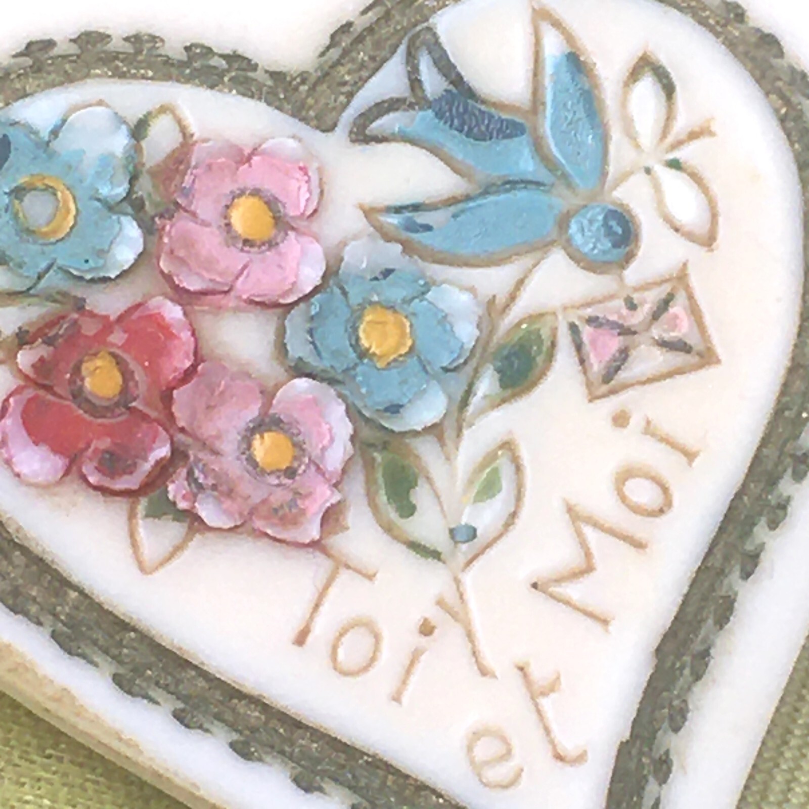 FRENCH ART DECO 1920s LOVERS CARVED CELLULOID HEART BROOCH~YOU&ME /FLOWERS /BIRD