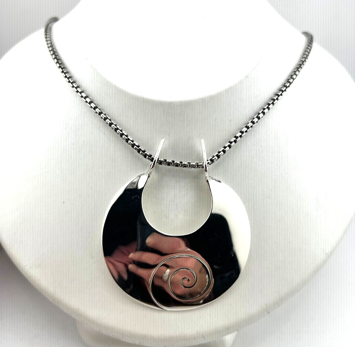 DDD Dominique Dinouart modernist pendant 925 Sterling silver necklace 18″L chain