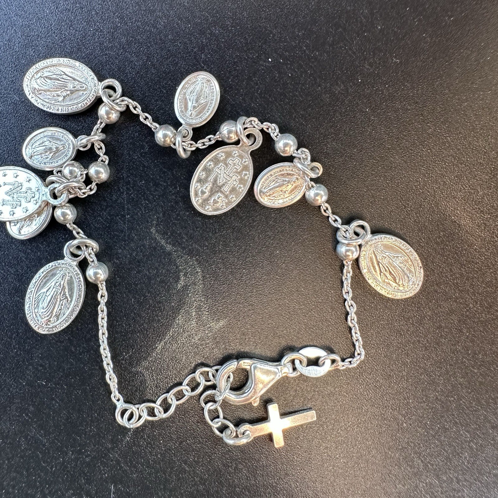 LOVELY ESTATE STERLING SILVER SAINT REGINA DANGLE DESIGN RELIGIOUS BRACELET 7”
