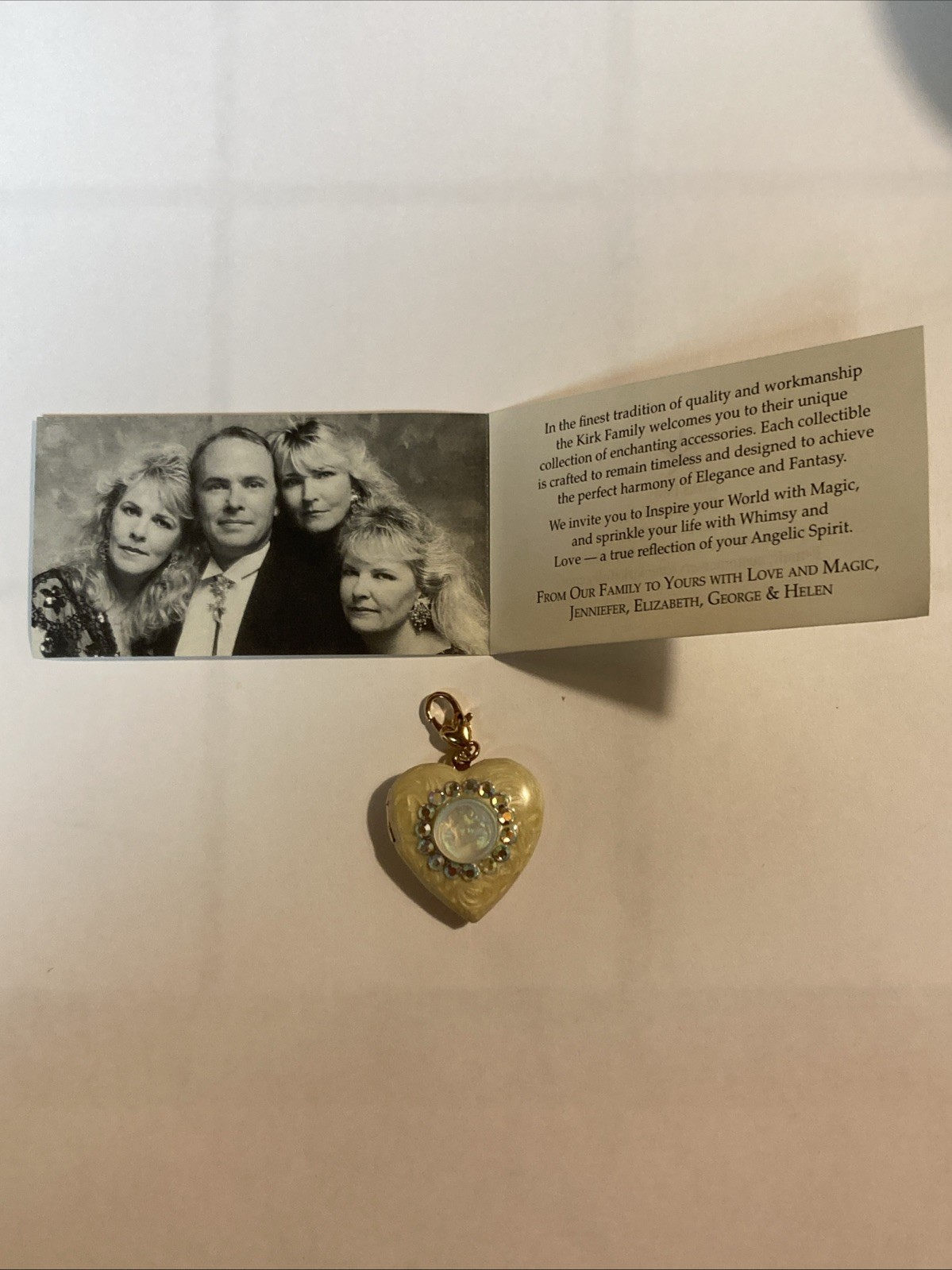Kirks Folly Glass Dream Angel Cameo heart-Shaped Locket