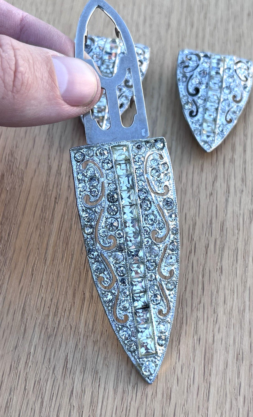 Antique Art Deco Brooch & Dress Shoe Fur Scarf Clip Clips Lot Silver Tone Clear