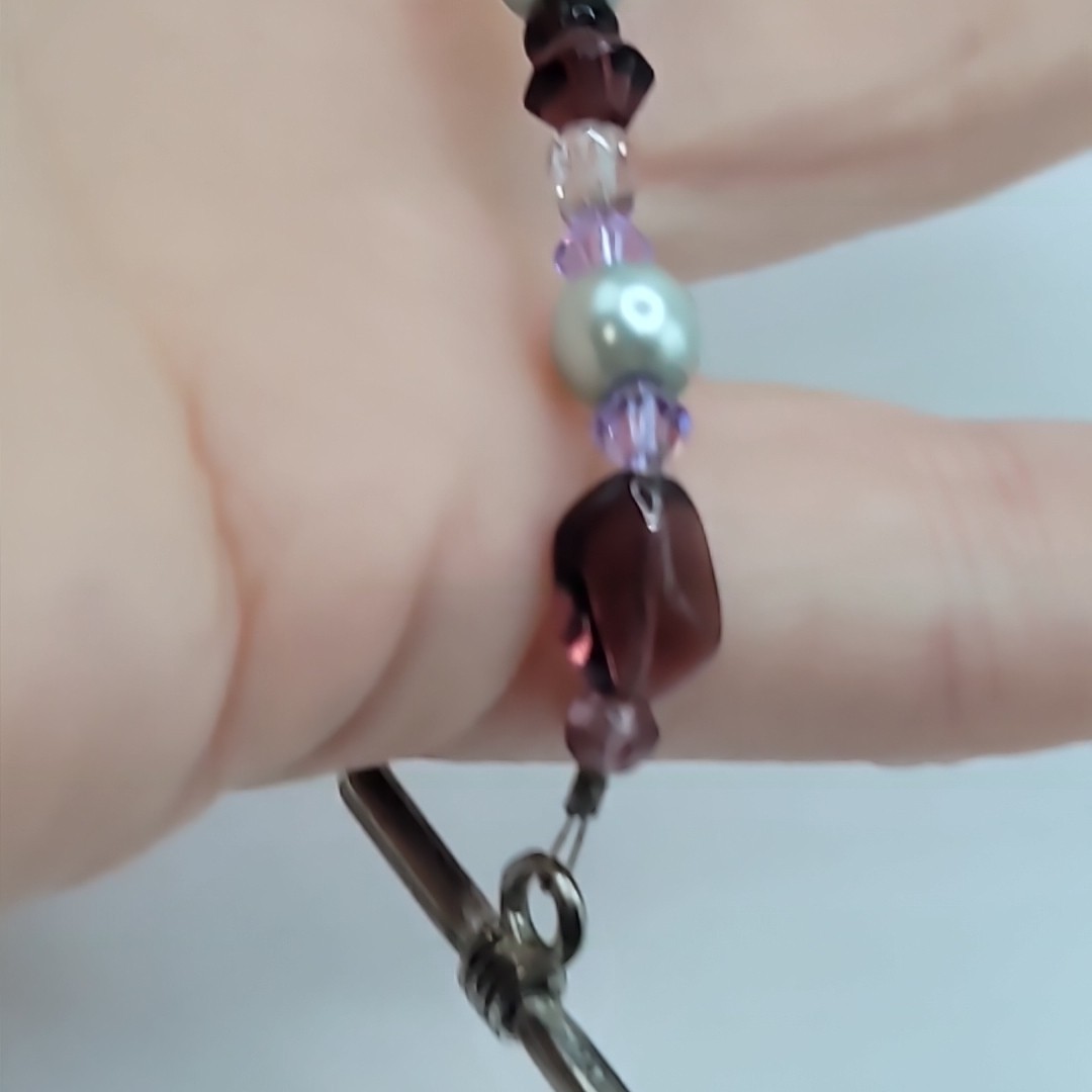 Vtg Floral Red Glass Pink Purple Beaded 6.25″ Bracelet Toggle Clasp