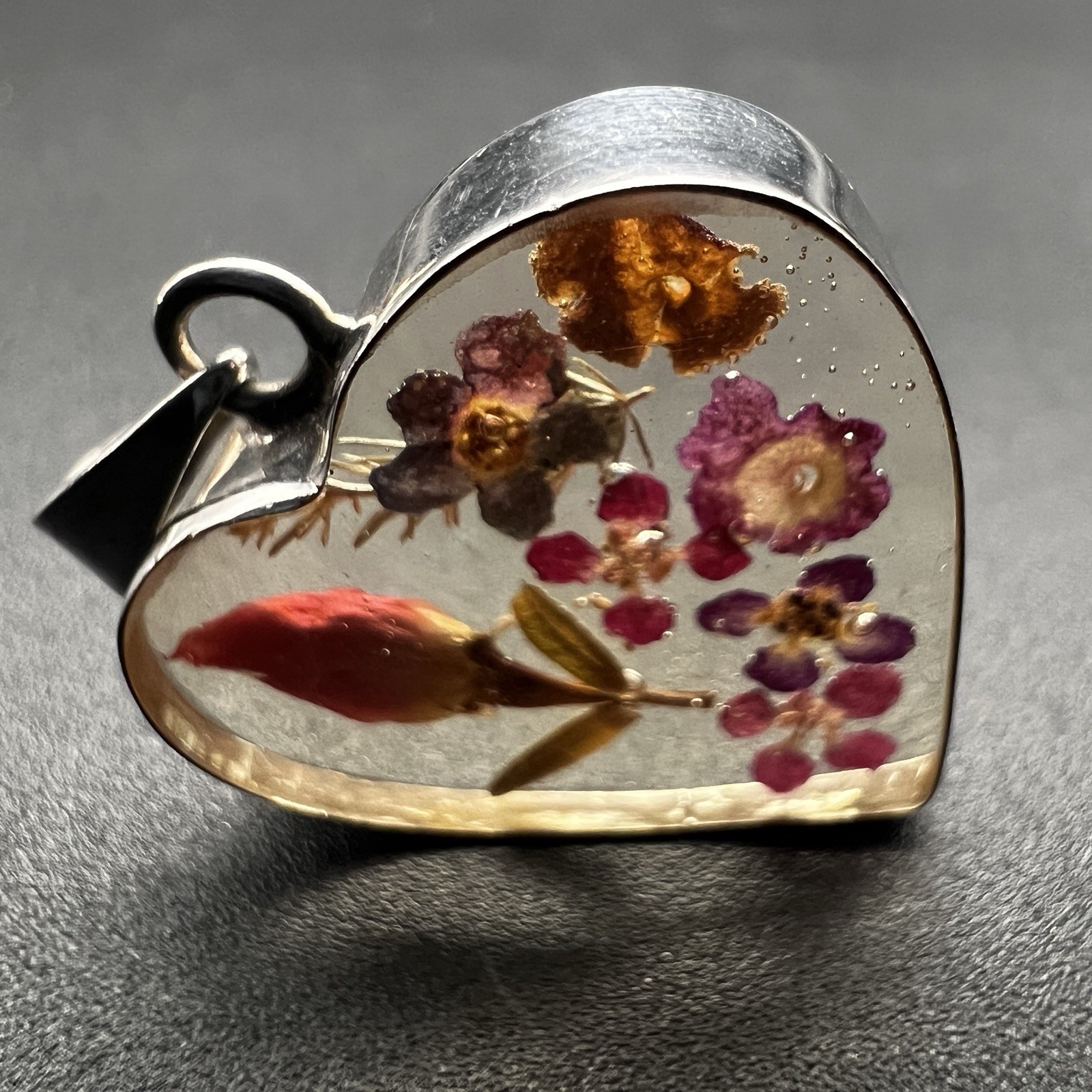 Vintage ATI Mexico Sterling Silver Dried Flowers In Resin Heart Pendant Signed