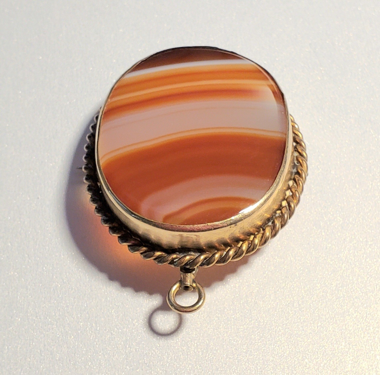Antique Victorian Pendant / Brooch Banded Agate Twisted Rope Design Gold Filled