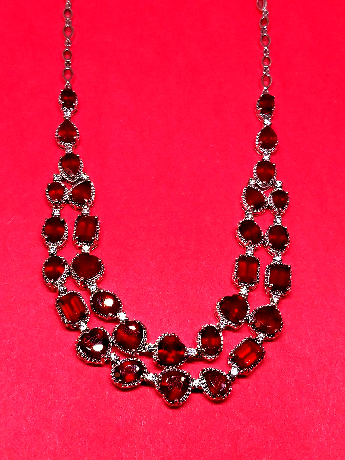 38.06 cts Niassa Ruby Cambodian Zircon Platinum / Silver Drape Necklace(18 in)