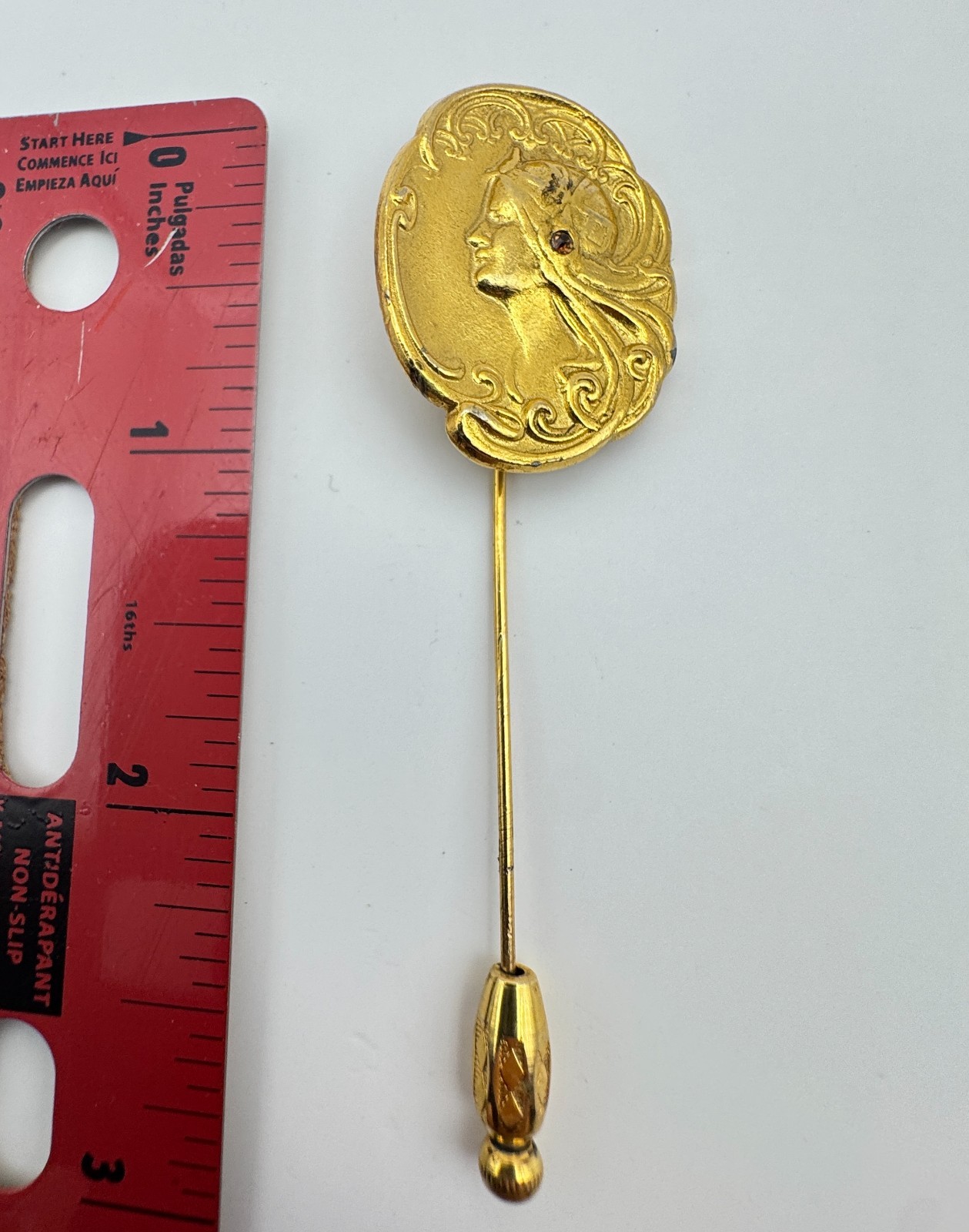 Vintage Art Nouveau Stick Pin Lady Gold Tone Portrait with Stone