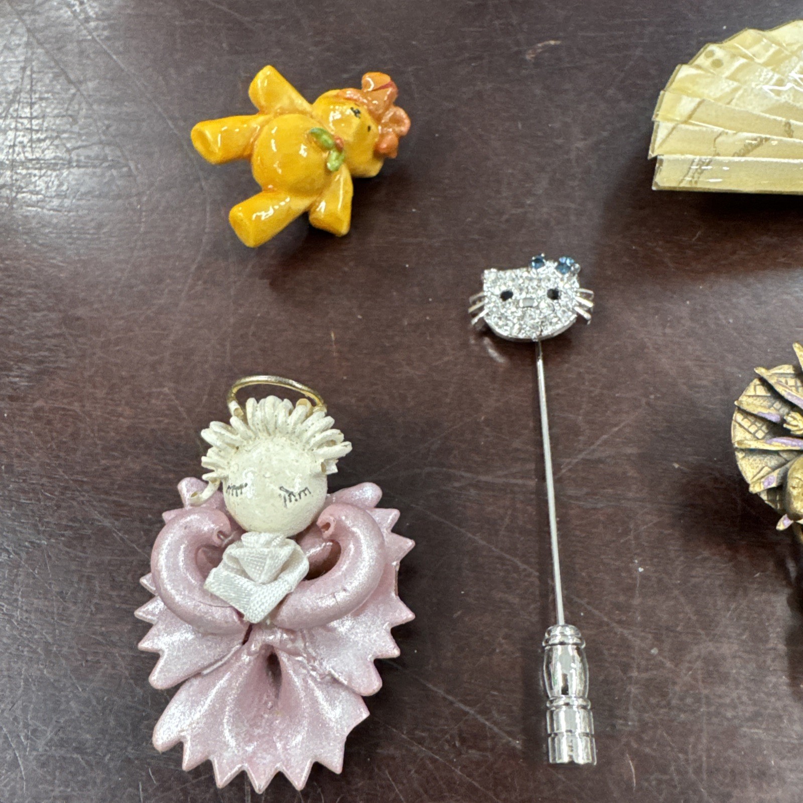 Vintage Mixed Lot Of 7 Brooches Different Variety