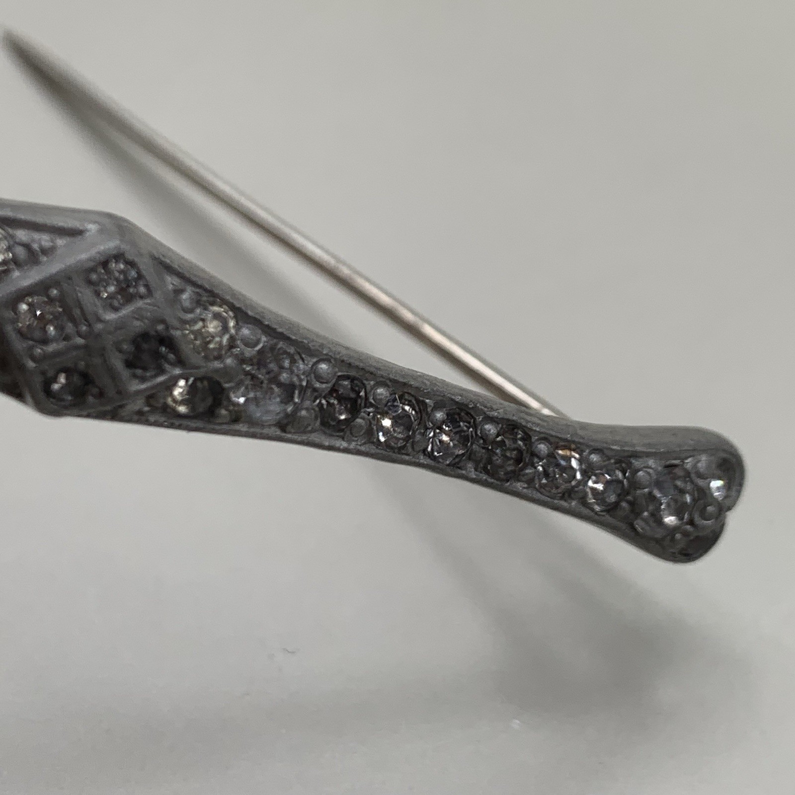 Antique Art Deco Fishson Silverite Rhinestone Bar Brooch 1920s