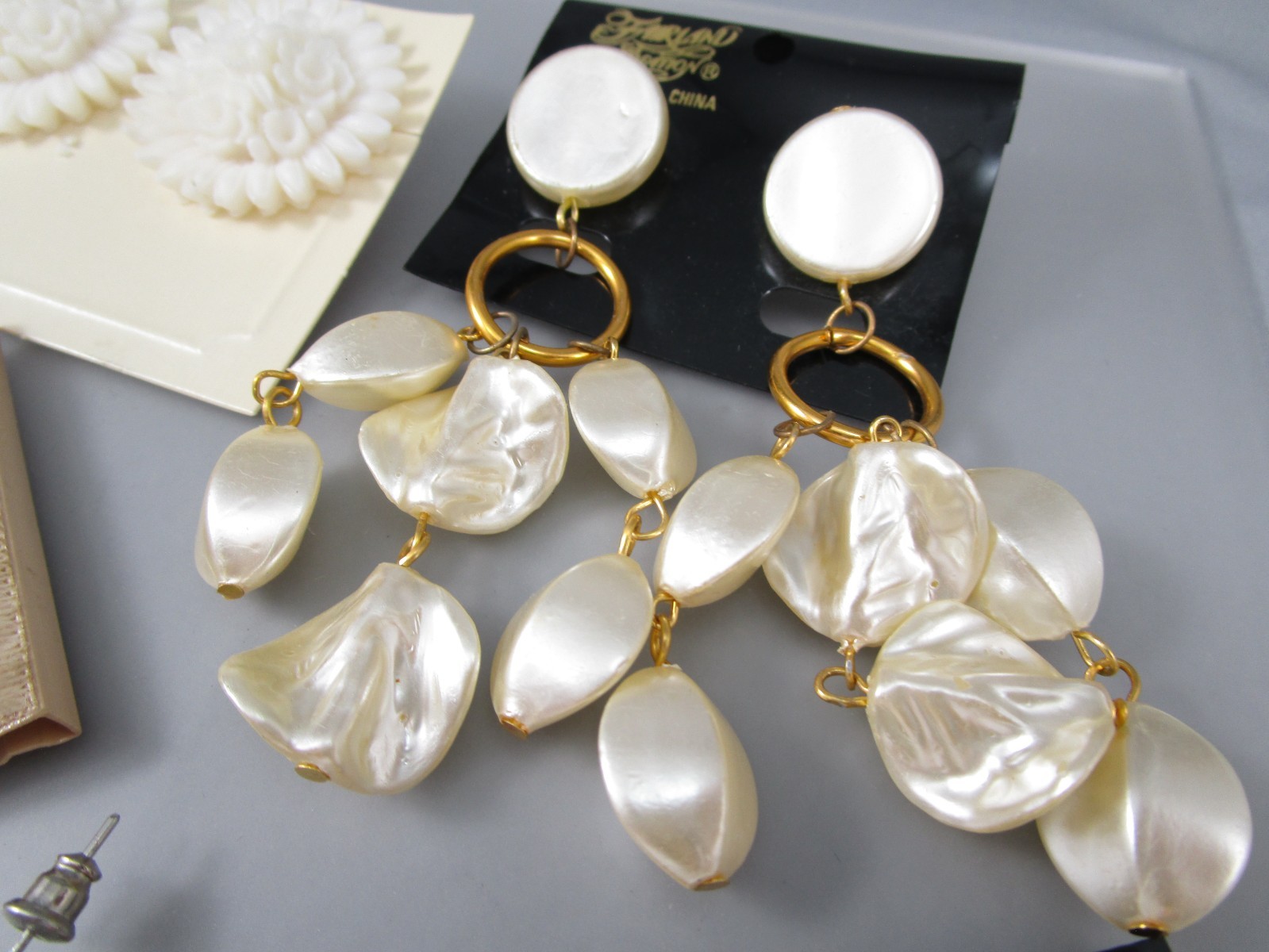Vtg Mod Retro Varying Colors & Multi Styles LOT of 7 Post Pierced Earrings 152M