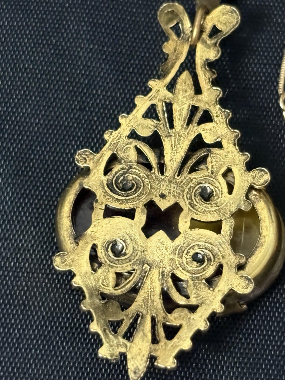 victorian Revival Cameo Pendant Necklace Gold Tone equestrian Horse Chariot 19”
