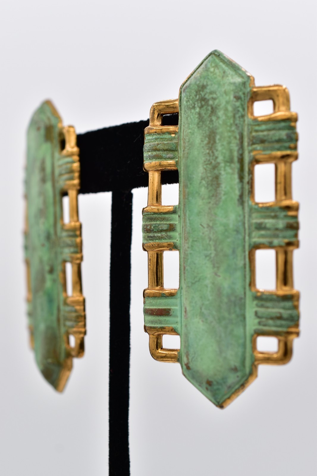 Vintage Brutalist Art Deco Verdigris Patina Gold Tone Drop Earrings 1970s BinAV