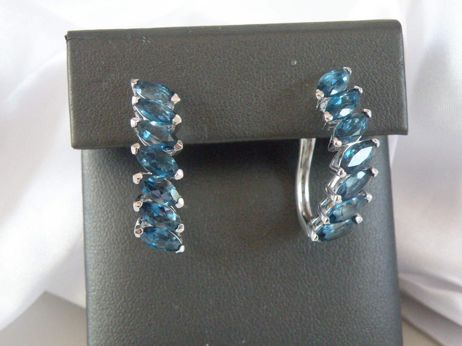 Vintage Sterling Silver 925 Natural Heated London Blue Topaz Dangle Earrings