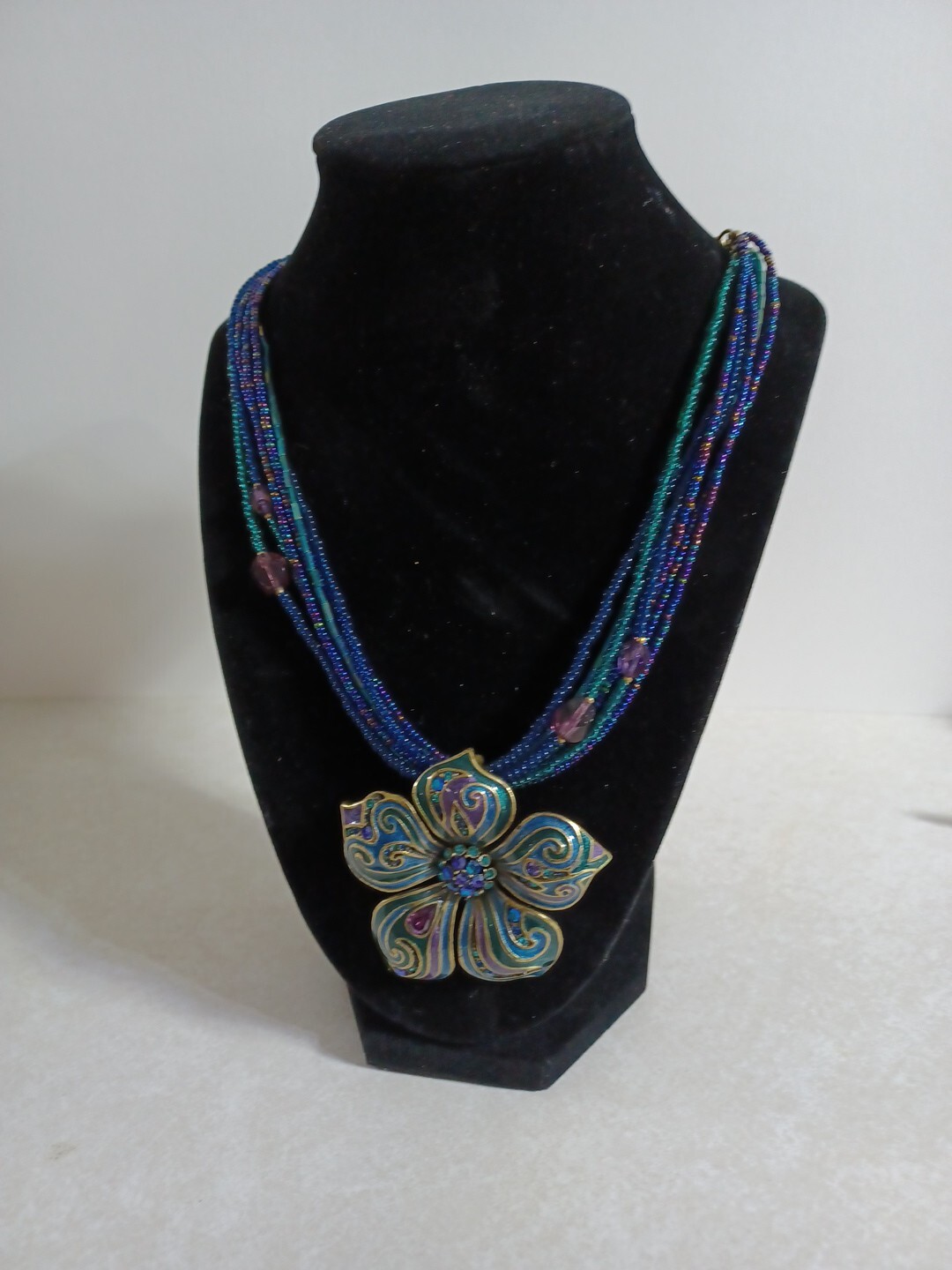 7 Strand Blue And Purple Beaded Necklace With Flower Pendent Vintage Necklace